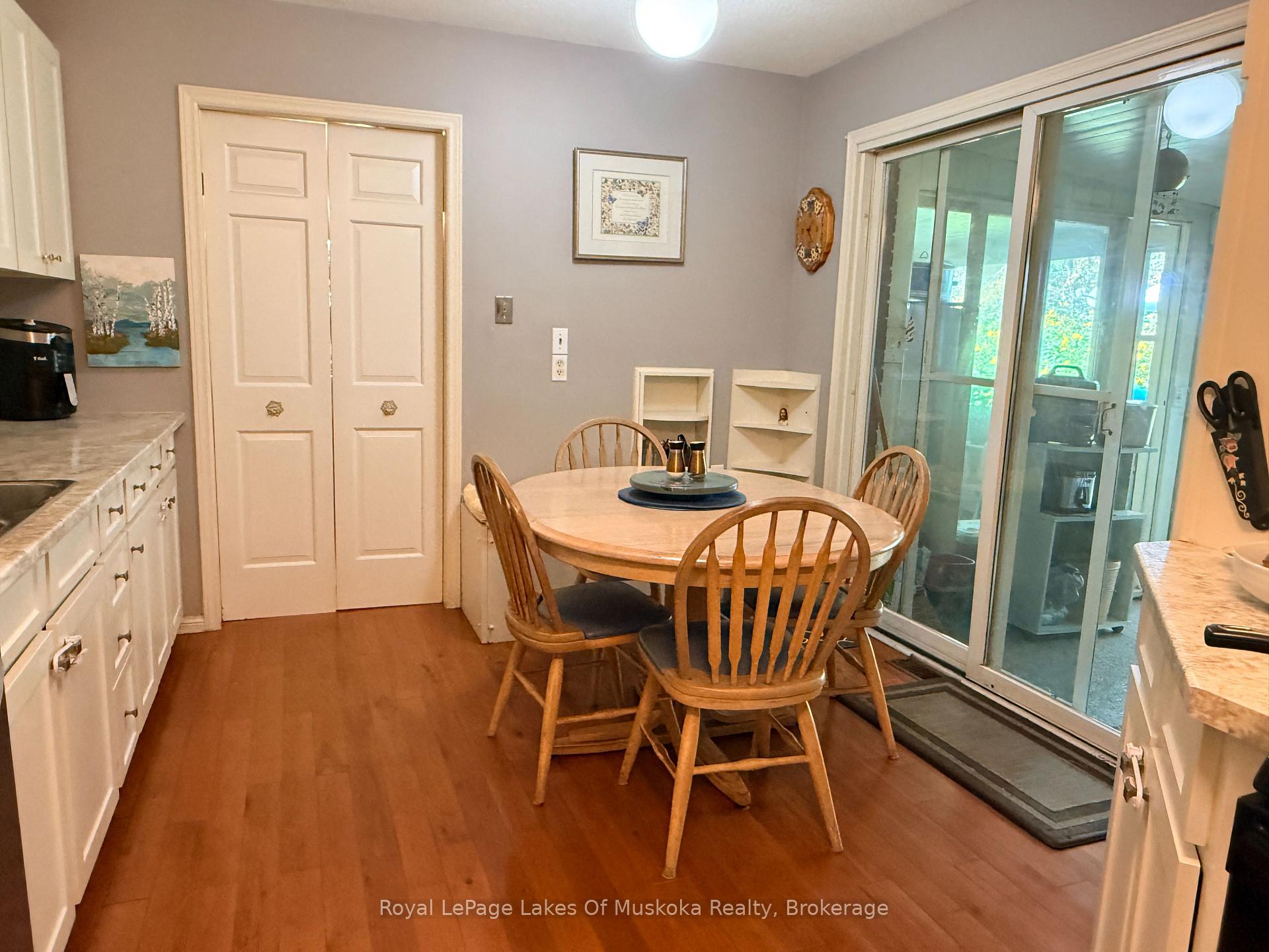 Photo 15 of 22 Westvale Drive, Bracebridge, Monck (Bracebridge) — HOMEH