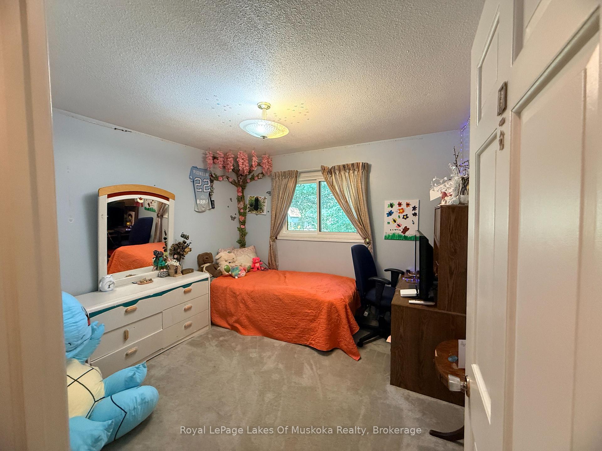 Photo 20 of 22 Westvale Drive, Bracebridge, Monck (Bracebridge) — HOMEH
