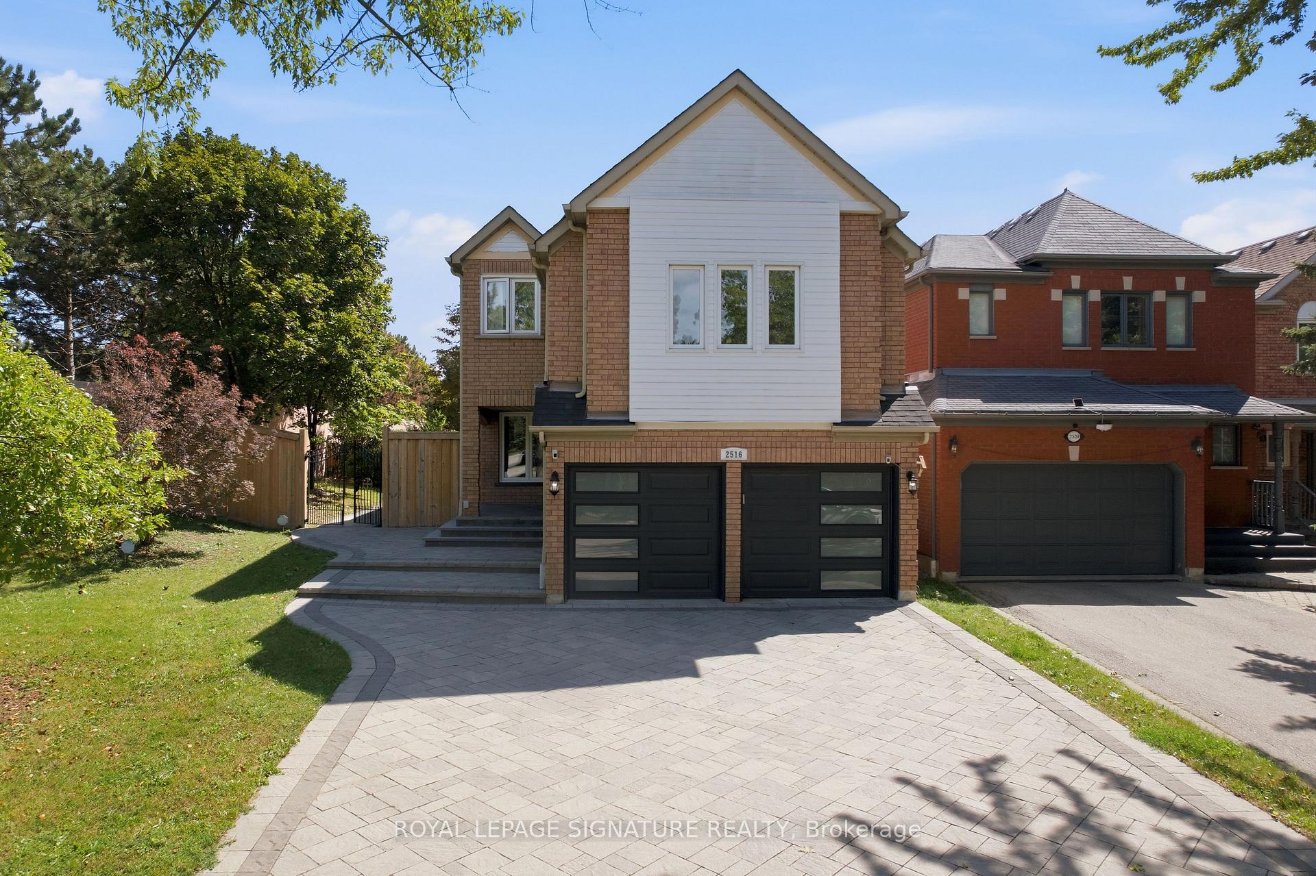 Photo 1 of 2516 Willowburne Drive, Mississauga, Central Erin Mills — HOMEH