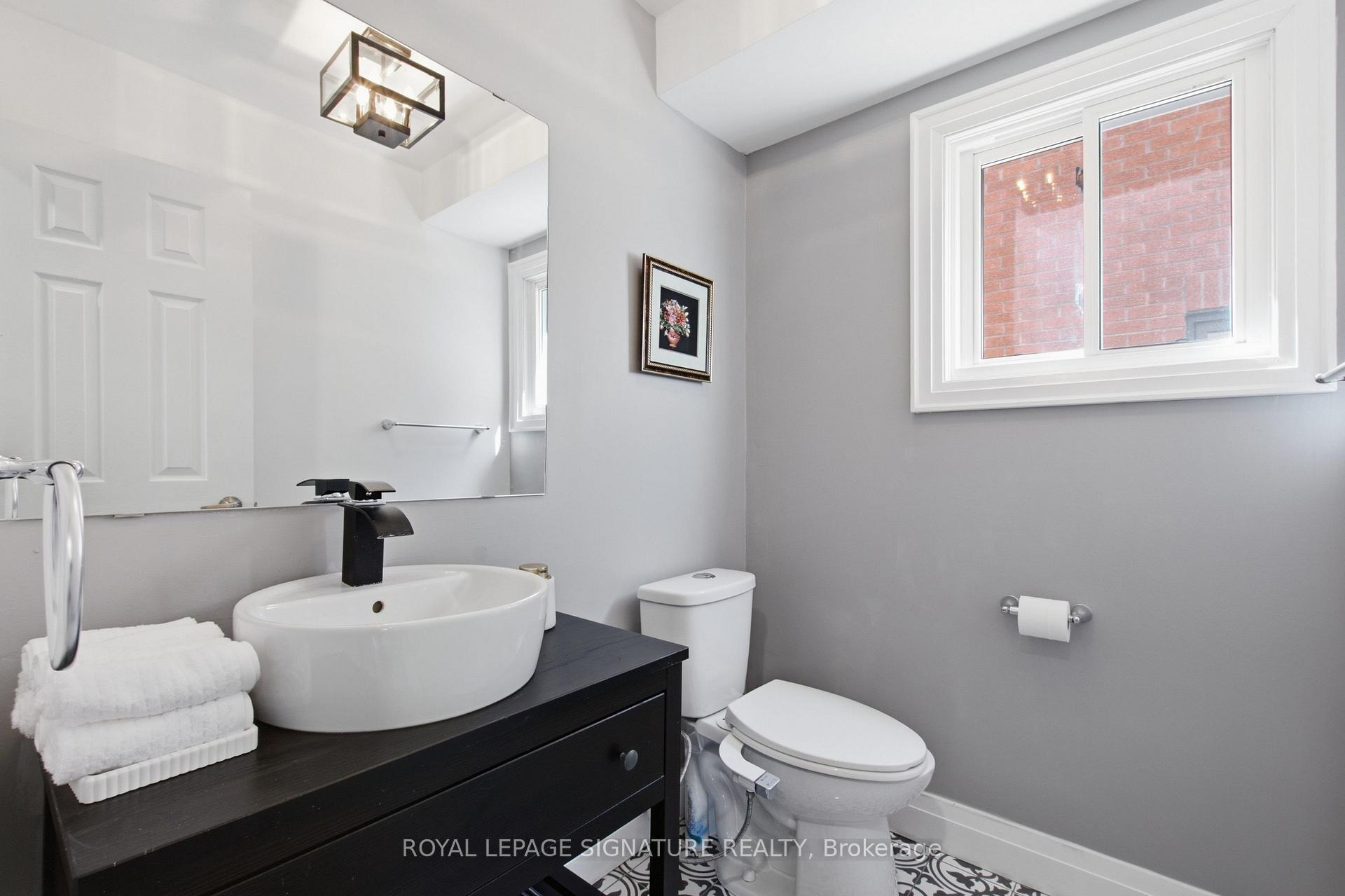 Photo 15 of 2516 Willowburne Drive, Mississauga, Central Erin Mills — HOMEH