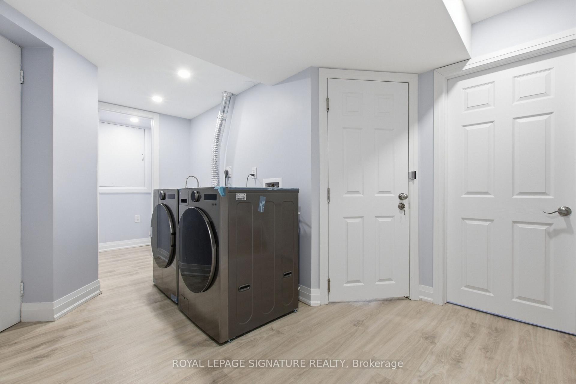 Photo 35 of 2516 Willowburne Drive, Mississauga, Central Erin Mills — HOMEH