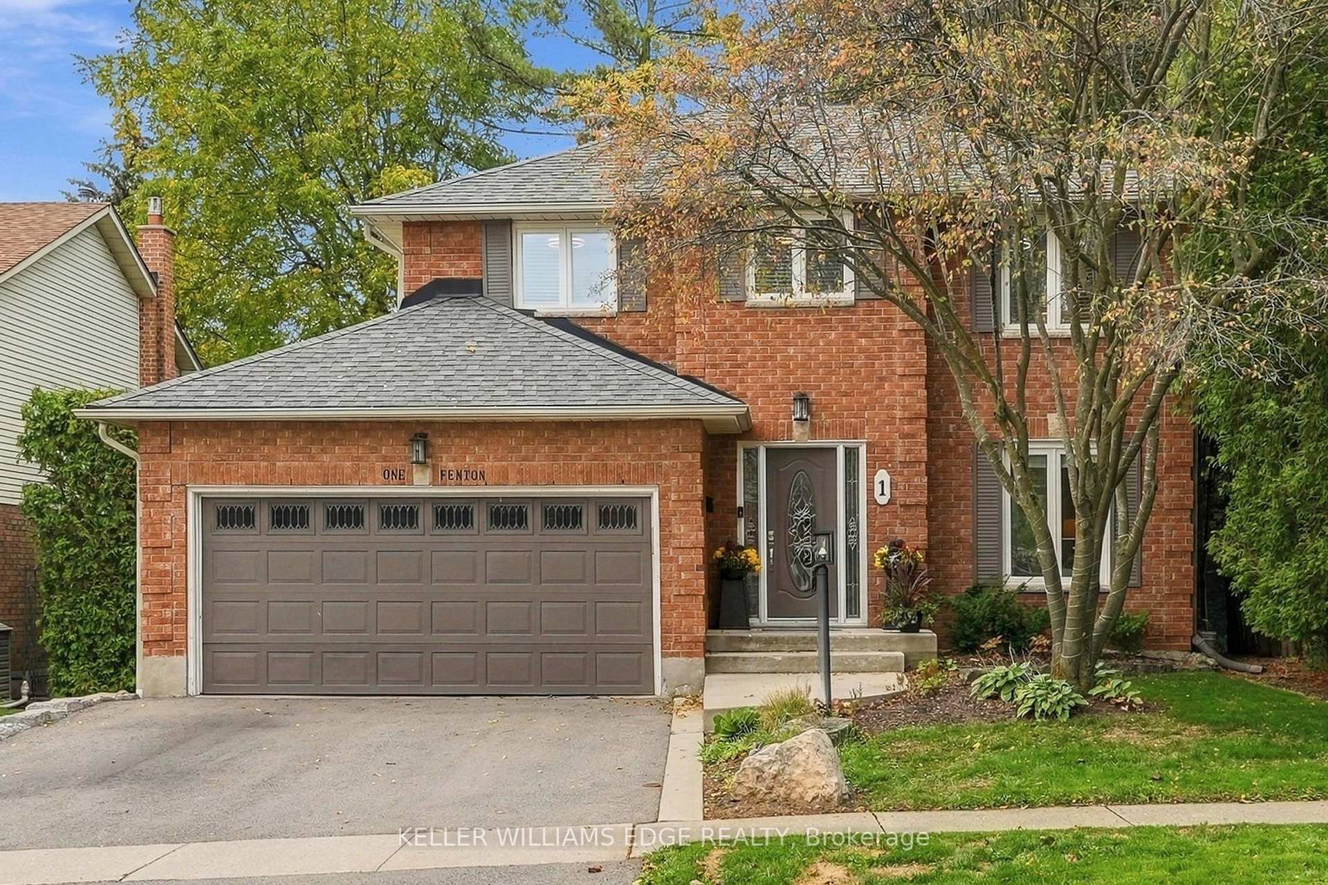 Photo 1 of 1 Fenton Drive, Hamilton, Waterdown — HOMEH