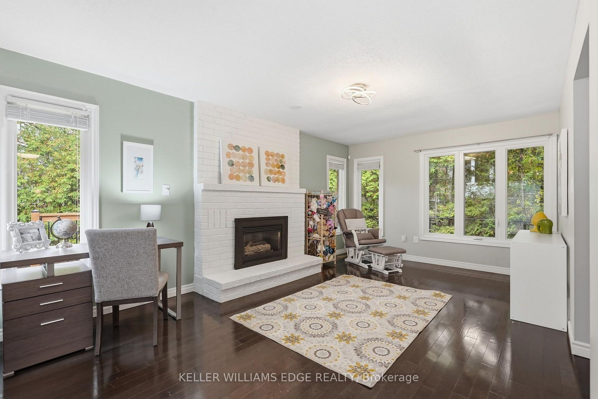 Photo 16 of 1 Fenton Drive, Hamilton, Waterdown — HOMEH