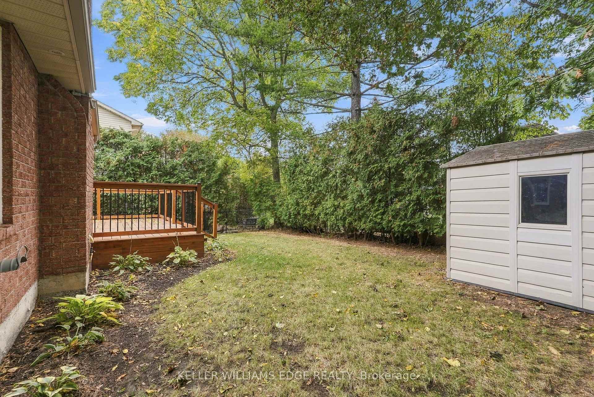 Photo 48 of 1 Fenton Drive, Hamilton, Waterdown — HOMEH