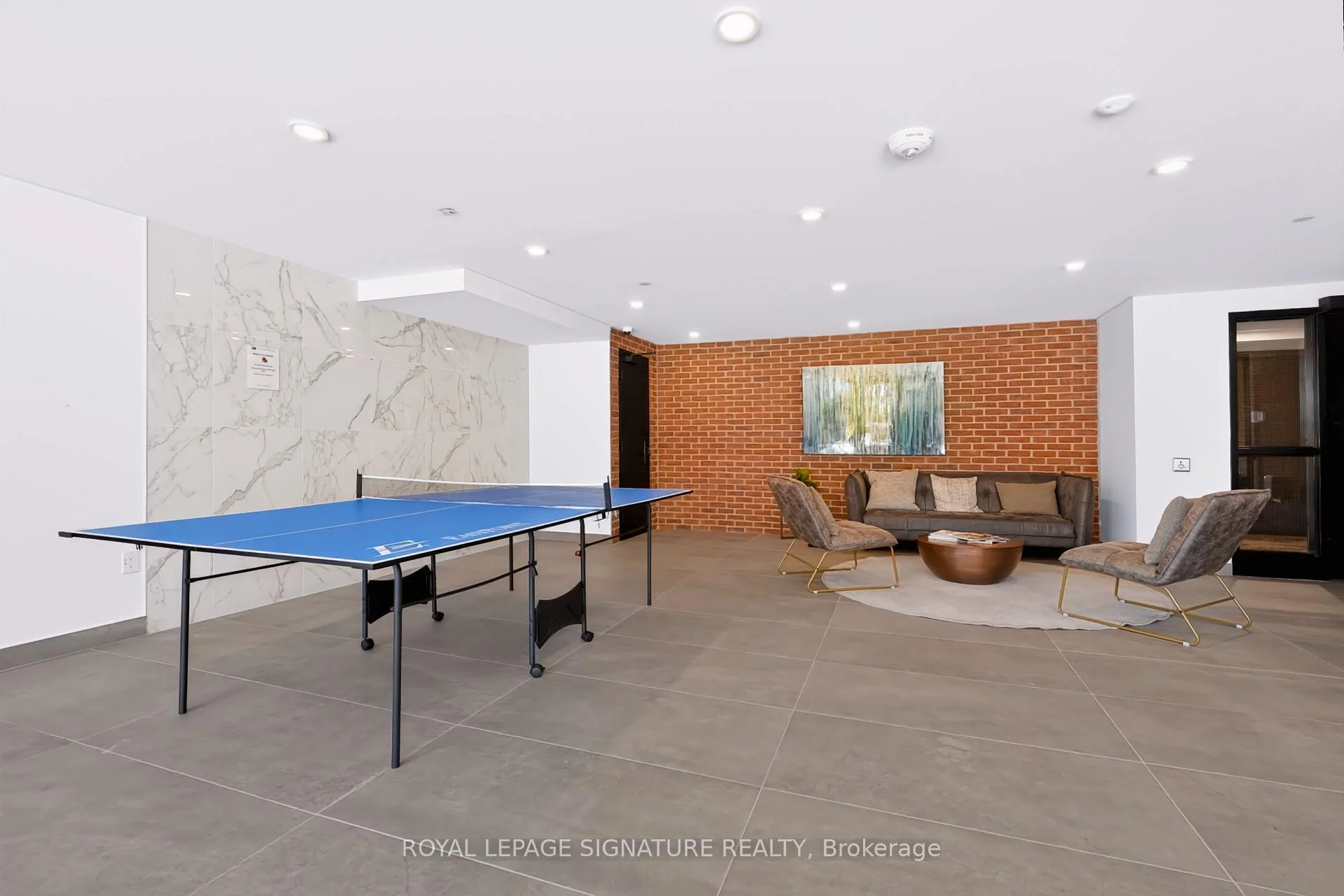 Photo 3 of 2799 Kingston Road, Scarborough, Cliffcrest — HOMEH