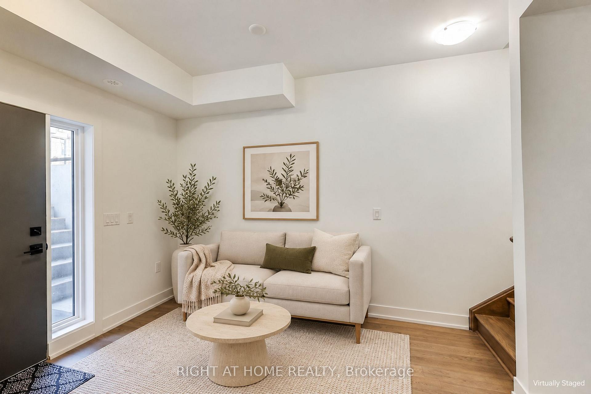 Photo 3 of Unit 156, 1095 Douglas Mccurdy Drive, Mississauga, Lakeview — HOMEH