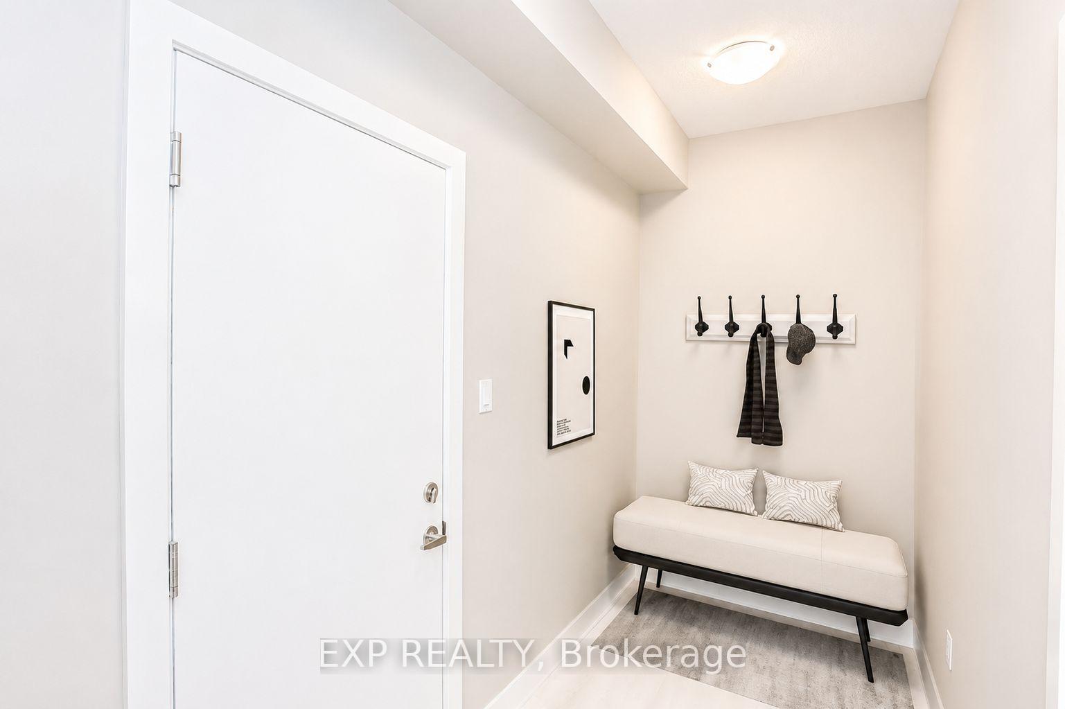 Photo 3 of 2075 Evans Boulevard, London, South U — HOMEH