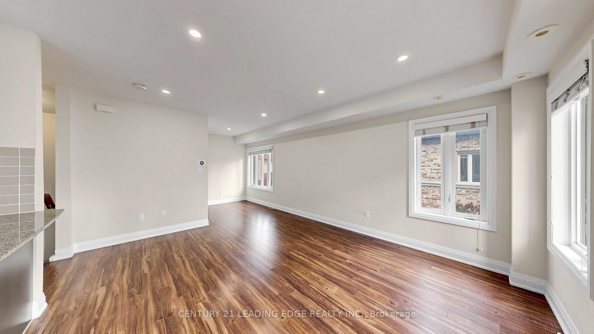 Photo 9 of Unit 202, 320 John Street, Markham, Aileen-Willowbrook — HOMEH