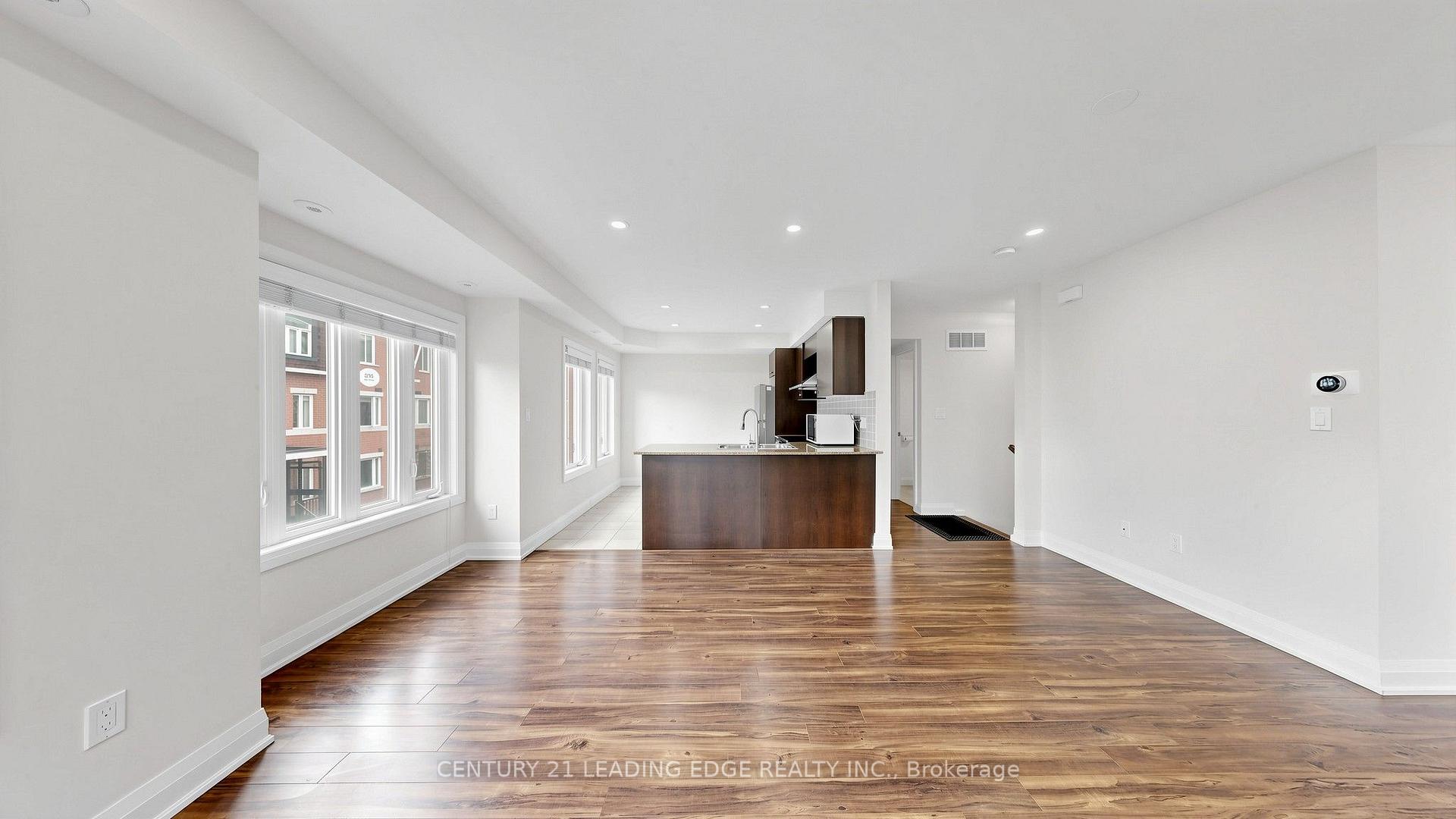 Photo 10 of Unit 202, 320 John Street, Markham, Aileen-Willowbrook — HOMEH