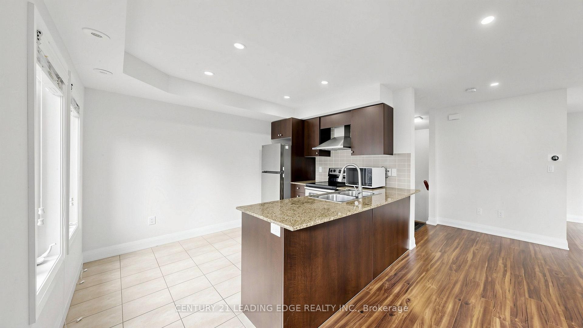 Photo 12 of Unit 202, 320 John Street, Markham, Aileen-Willowbrook — HOMEH