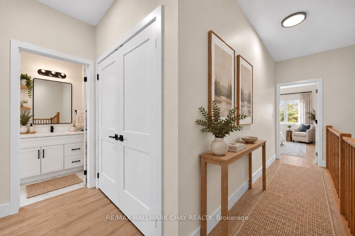 Photo 15 of 24 rose Avenue, Orillia — HOMEH