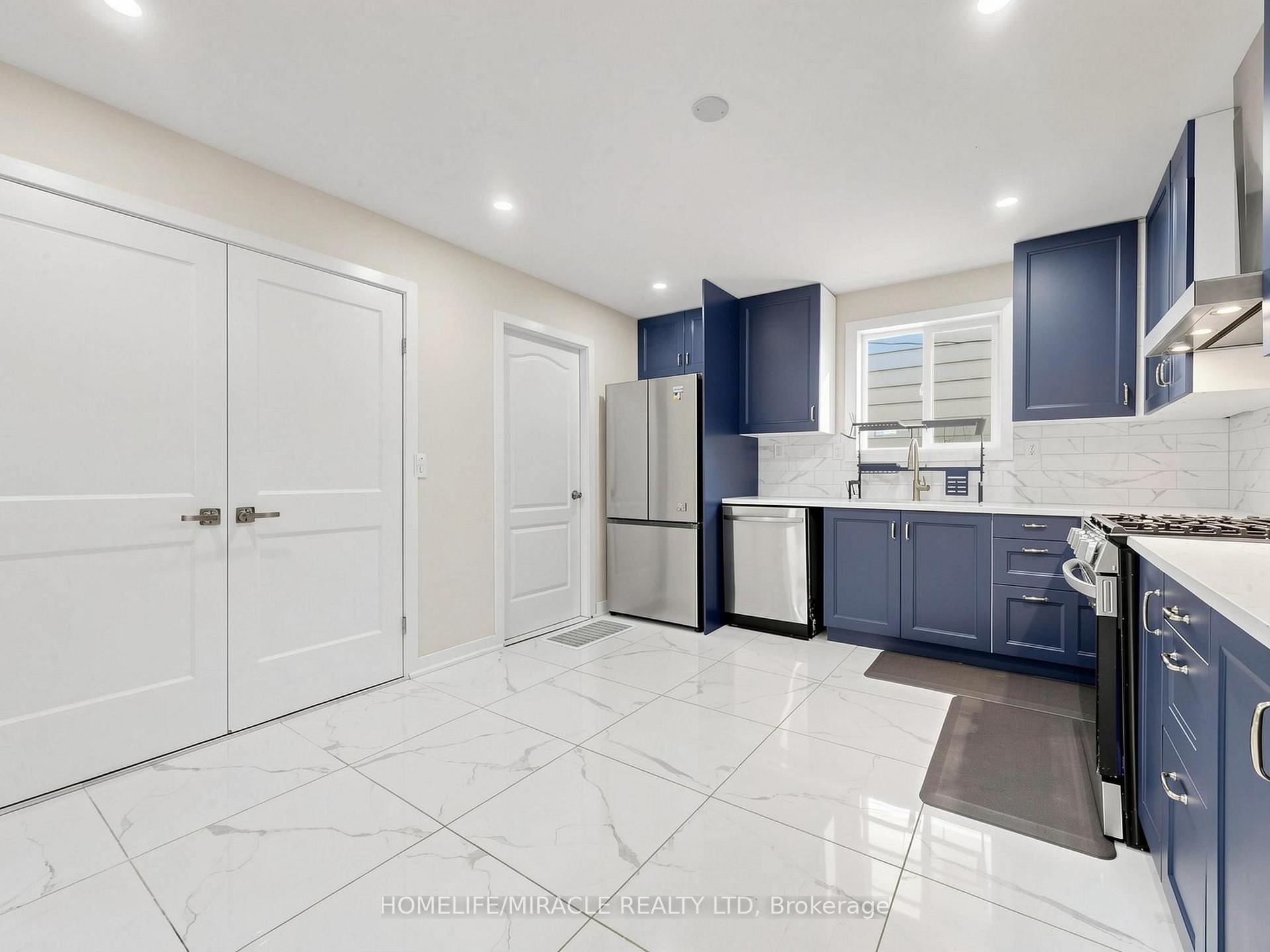 Photo 15 of 3694 Brandon Gate Drive, Mississauga, Malton — HOMEH