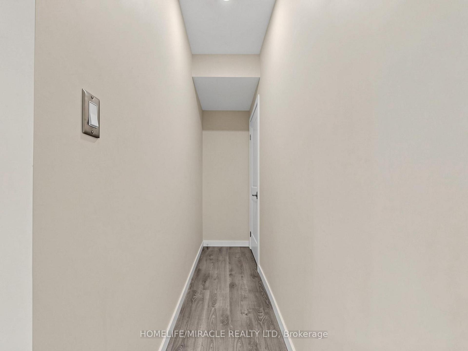 Photo 37 of 3694 Brandon Gate Drive, Mississauga, Malton — HOMEH