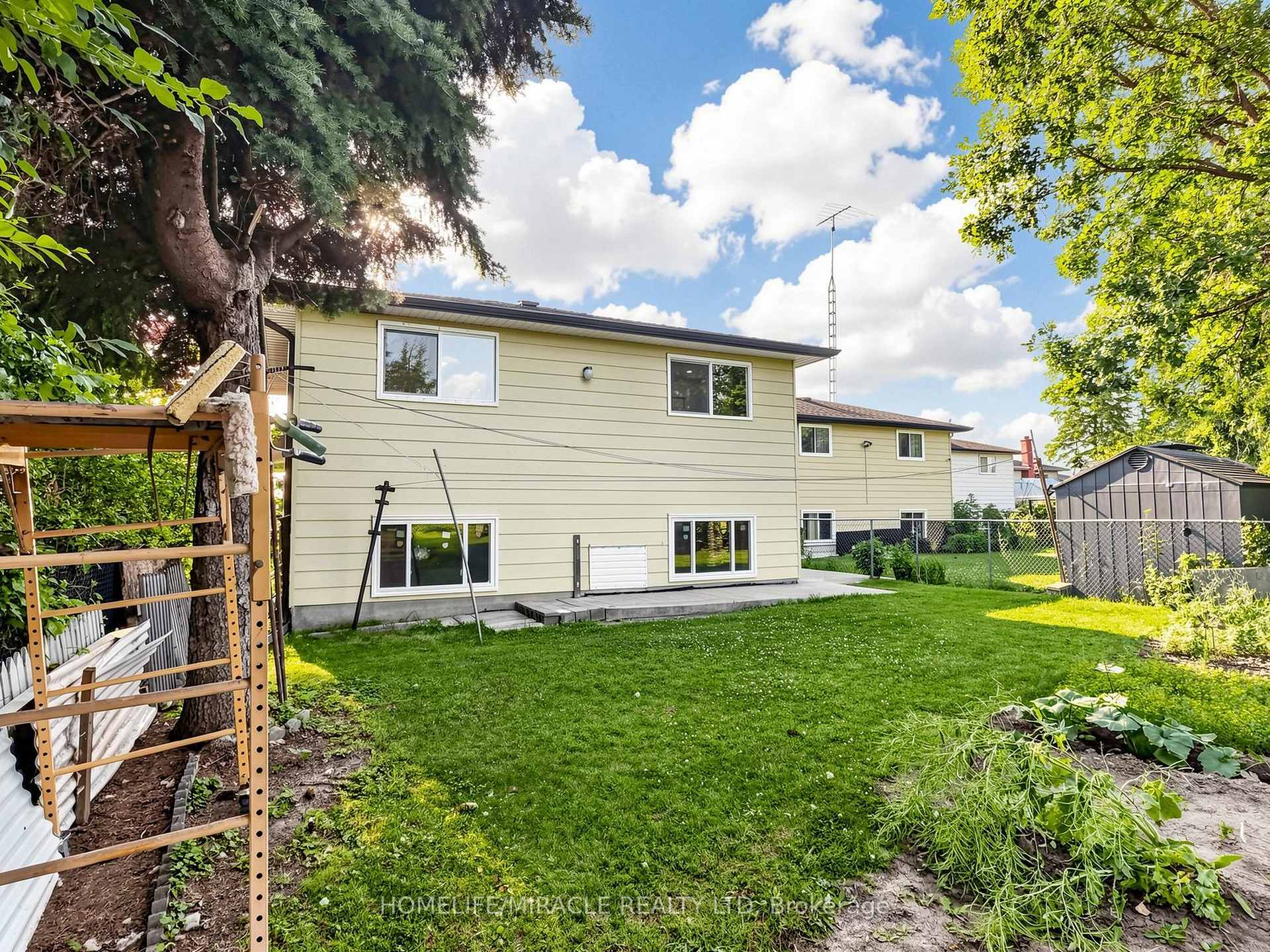 Photo 44 of 3694 Brandon Gate Drive, Mississauga, Malton — HOMEH