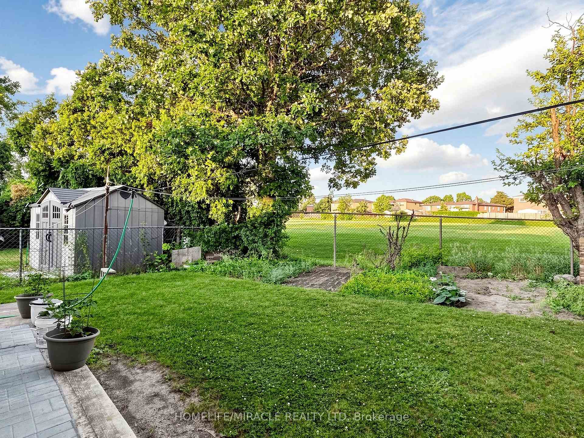 Photo 46 of 3694 Brandon Gate Drive, Mississauga, Malton — HOMEH