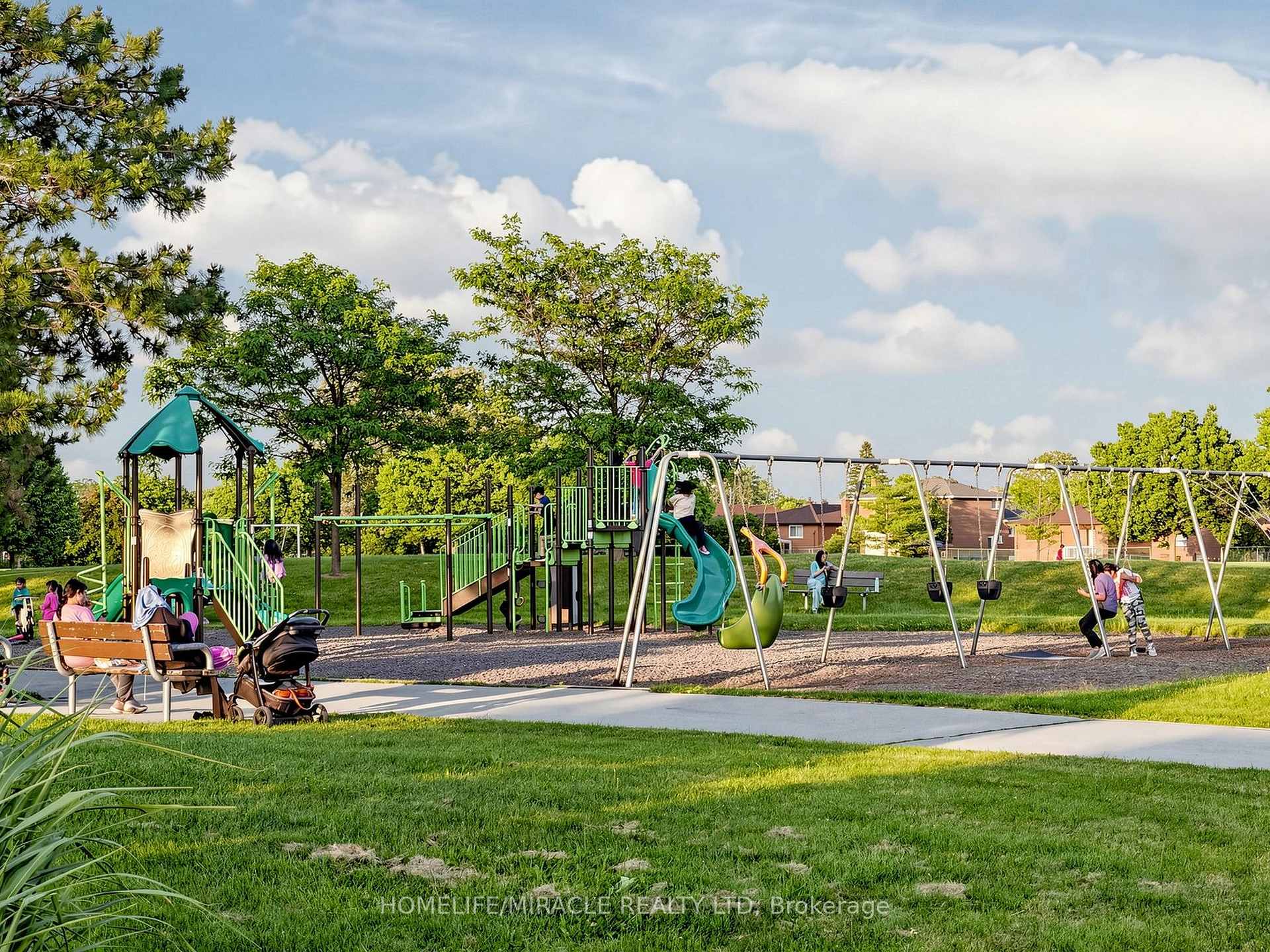 Photo 50 of 3694 Brandon Gate Drive, Mississauga, Malton — HOMEH