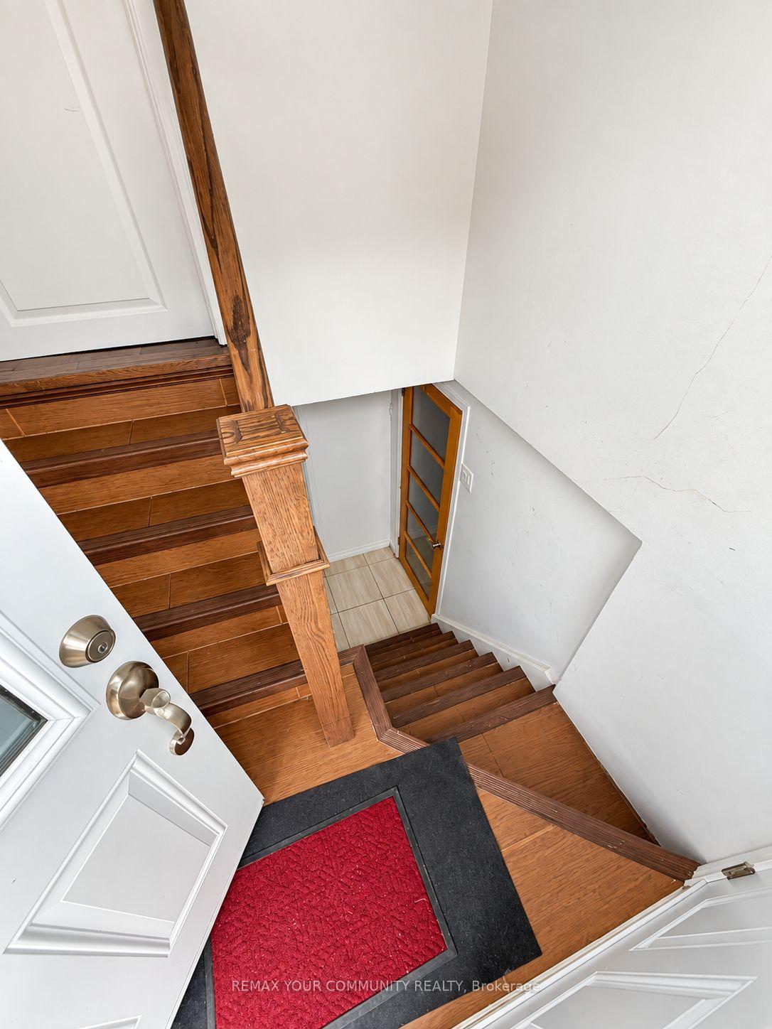 Photo 5 of Unit Lower, 100 Ellington Drive, Scarborough, Wexford-Maryvale — HOMEH