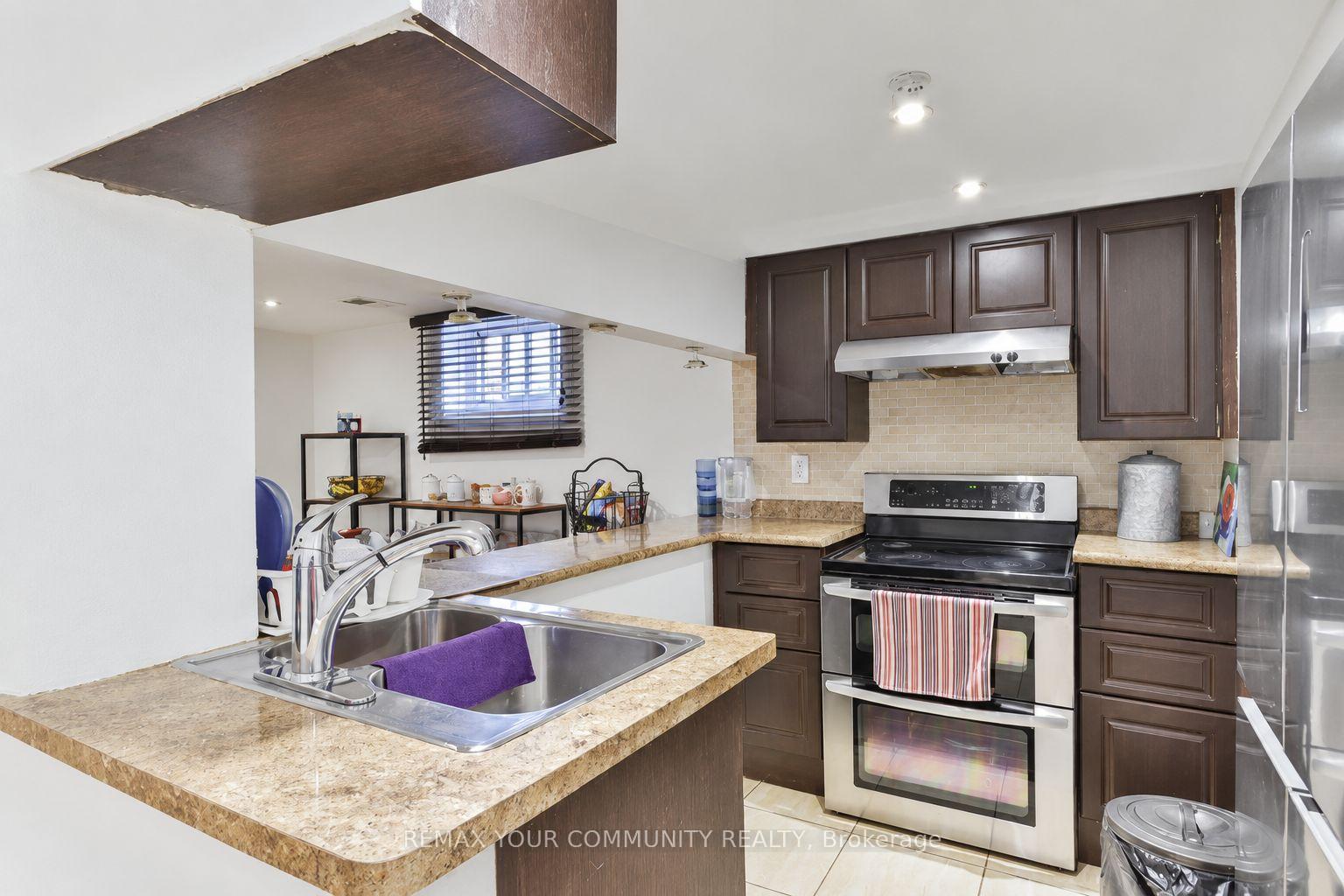 Photo 9 of Unit Lower, 100 Ellington Drive, Scarborough, Wexford-Maryvale — HOMEH