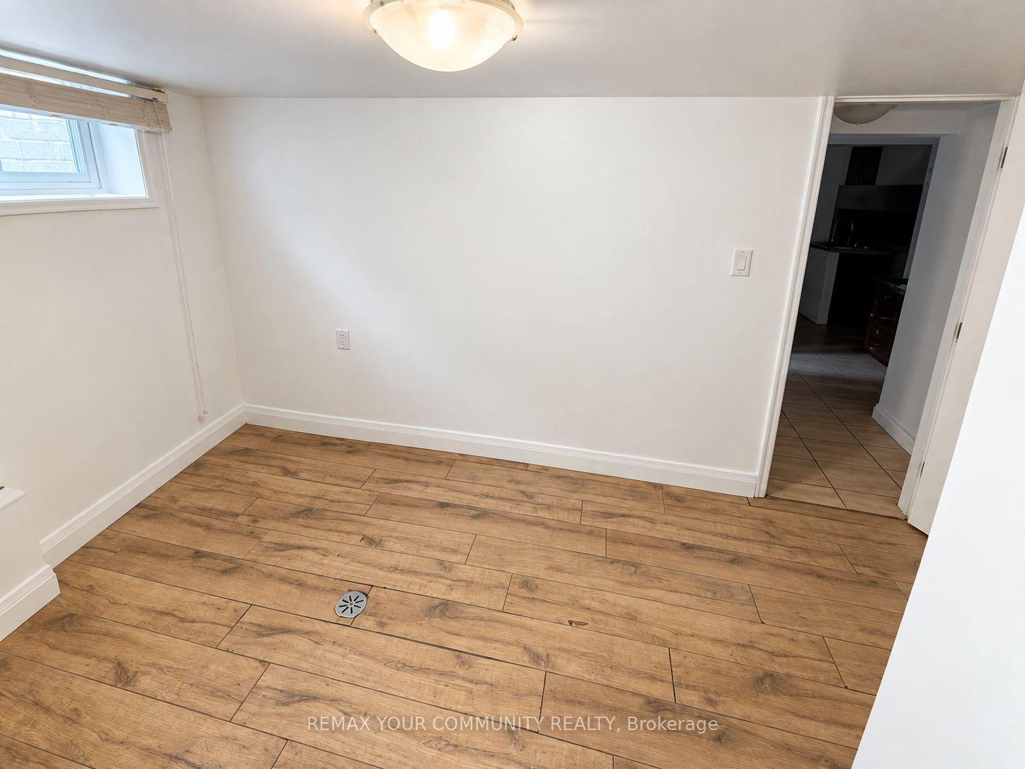 Photo 11 of Unit Lower, 100 Ellington Drive, Scarborough, Wexford-Maryvale — HOMEH