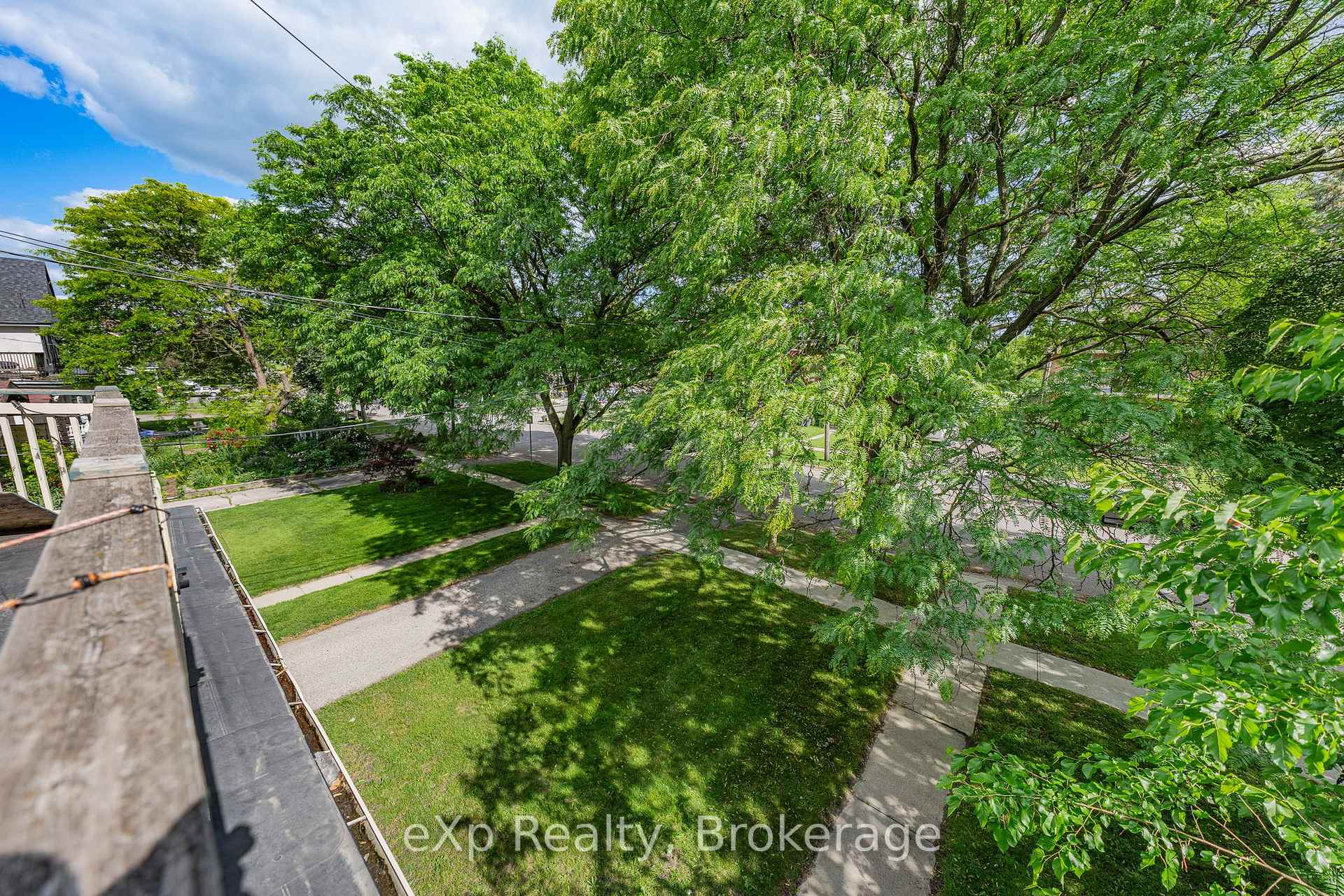 Photo 29 of 126 Chatham Street, Brantford — HOMEH