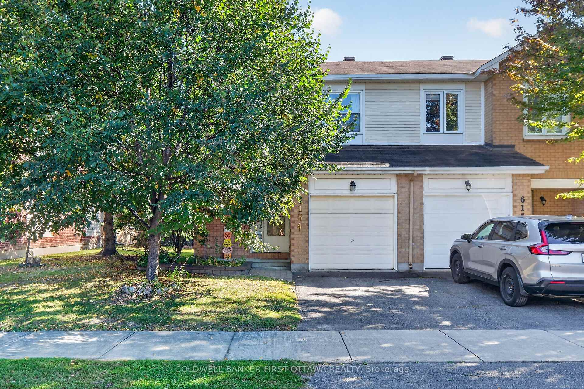 Photo 1 of Unit 17, 6154 Oak Meadows Drive, Ottawa, Chapel Hill — HOMEH