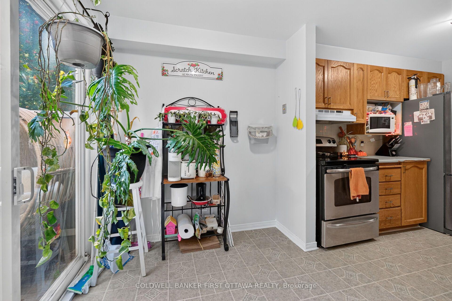 Photo 17 of Unit 17, 6154 Oak Meadows Drive, Ottawa, Chapel Hill — HOMEH