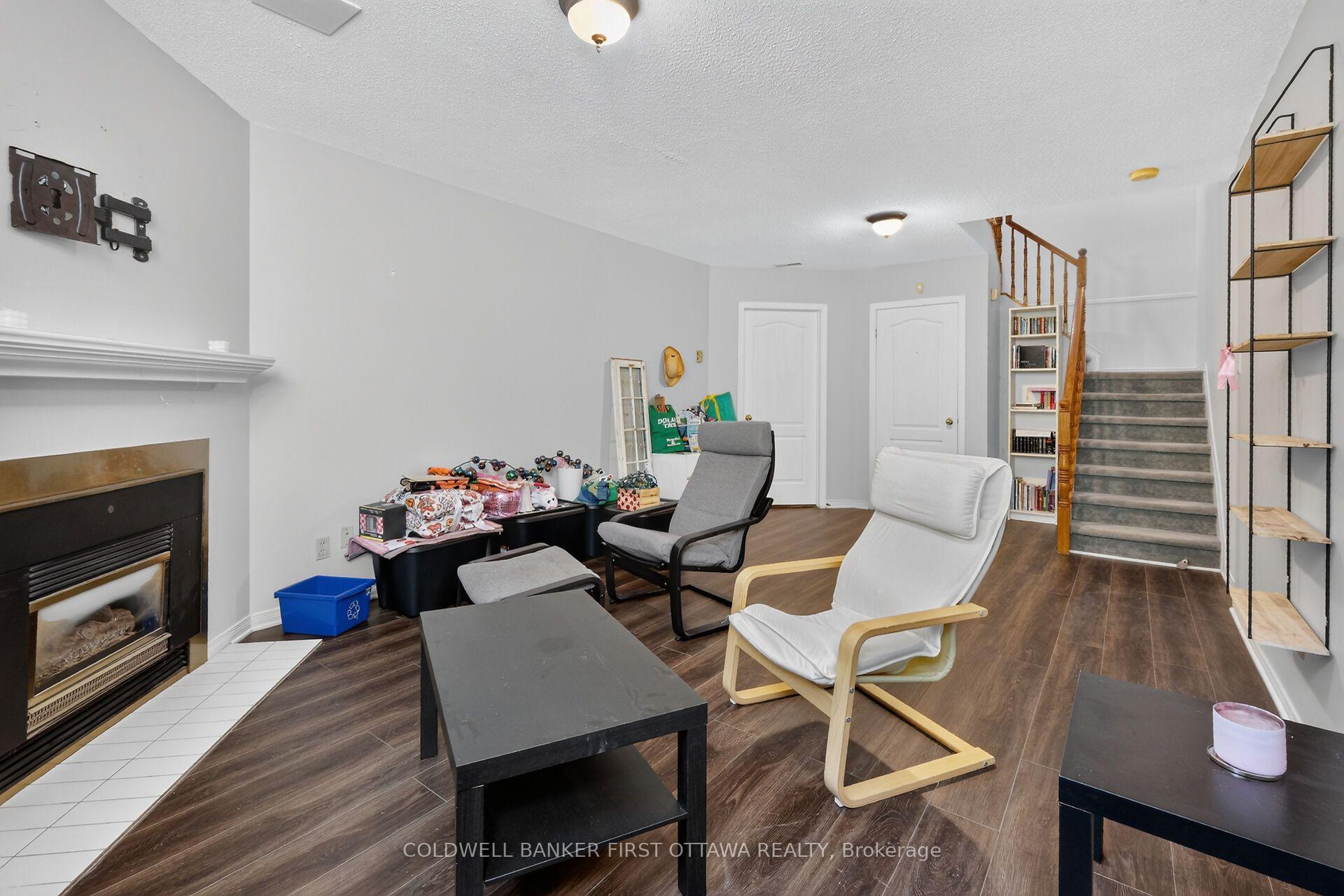 Photo 38 of Unit 17, 6154 Oak Meadows Drive, Ottawa, Chapel Hill — HOMEH