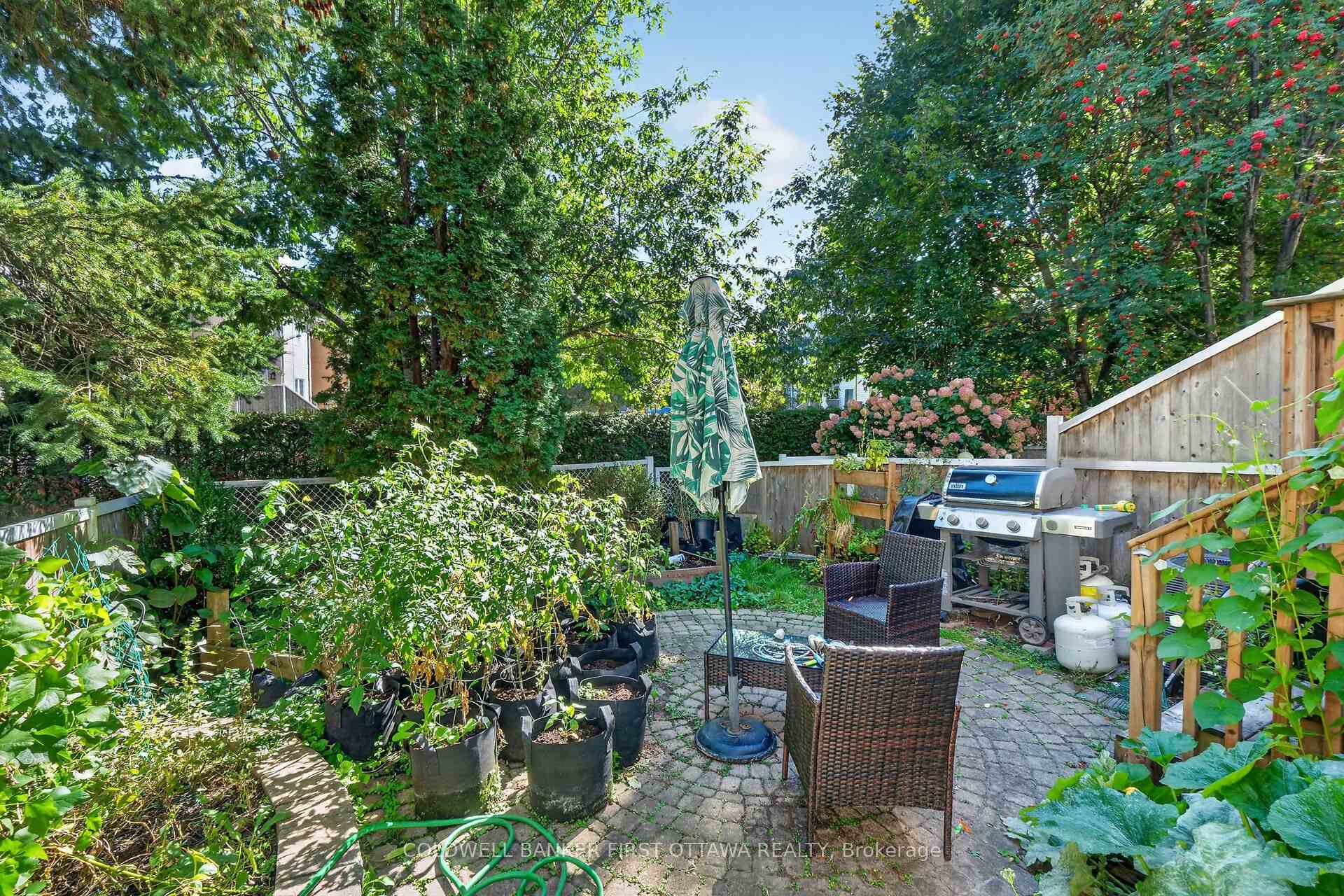 Photo 40 of Unit 17, 6154 Oak Meadows Drive, Ottawa, Chapel Hill — HOMEH