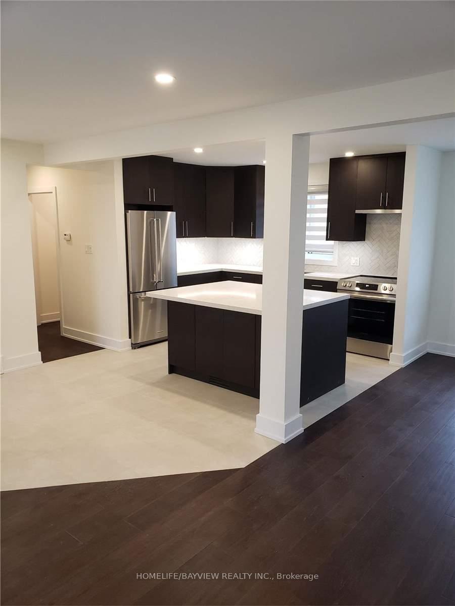 Photo 6 of 2401 Major Mackenzie Drive, Vaughan, Maple — HOMEH