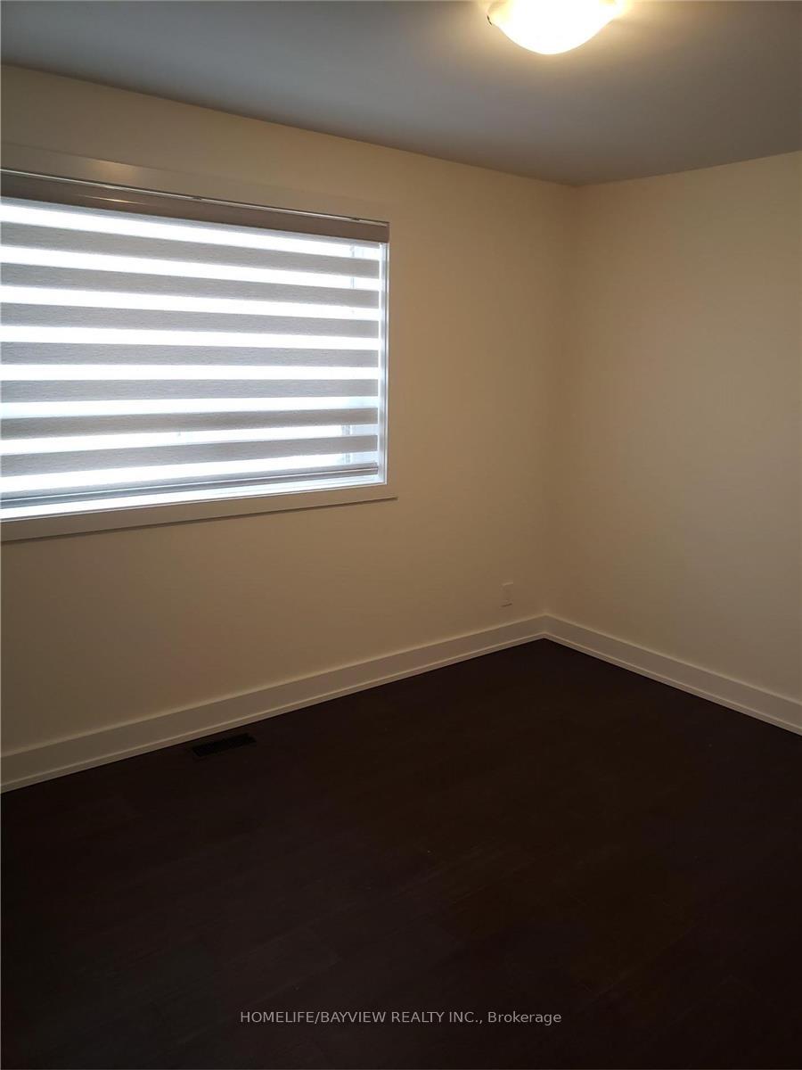 Photo 7 of 2401 Major Mackenzie Drive, Vaughan, Maple — HOMEH