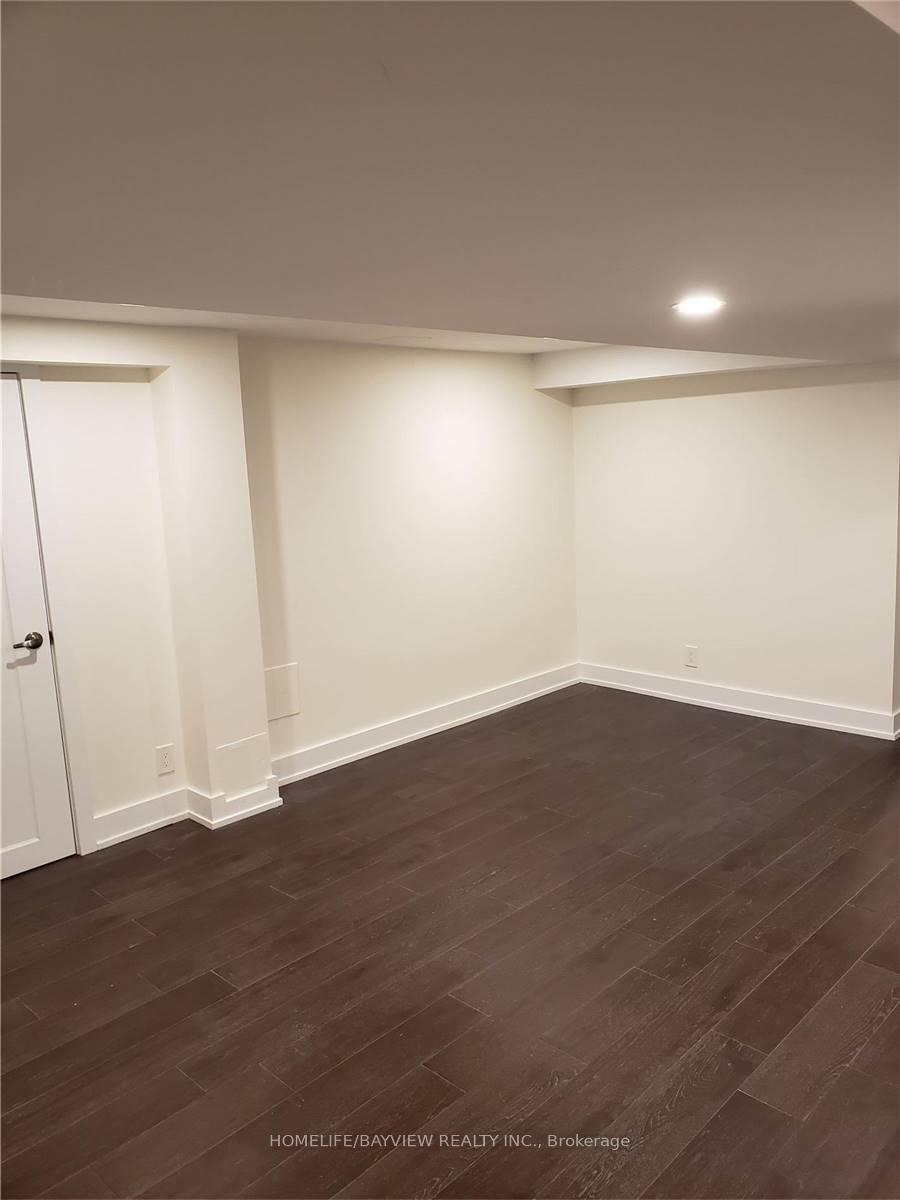 Photo 11 of 2401 Major Mackenzie Drive, Vaughan, Maple — HOMEH