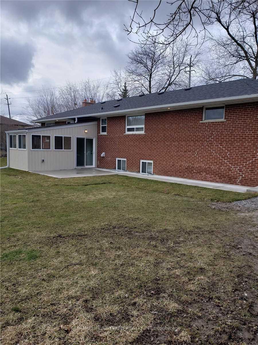 Photo 20 of 2401 Major Mackenzie Drive, Vaughan, Maple — HOMEH