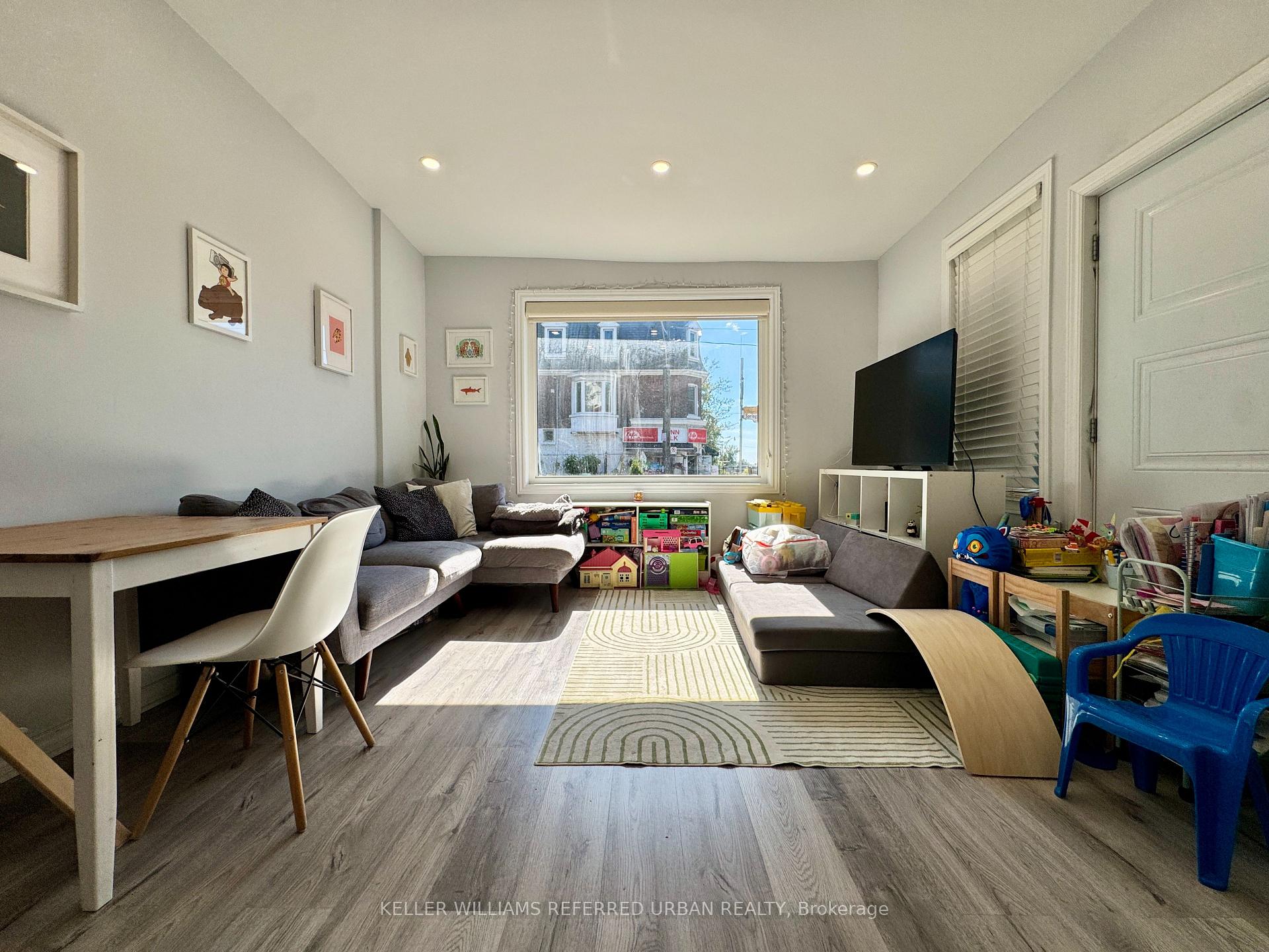 Photo 4 of Unit Main, 62 Springhurst Avenue, Toronto, South Parkdale — HOMEH