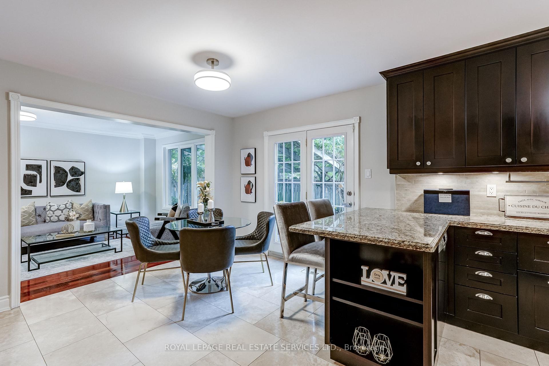 Photo 12 of 3119 Dover Crescent, Mississauga, Erin Mills — HOMEH