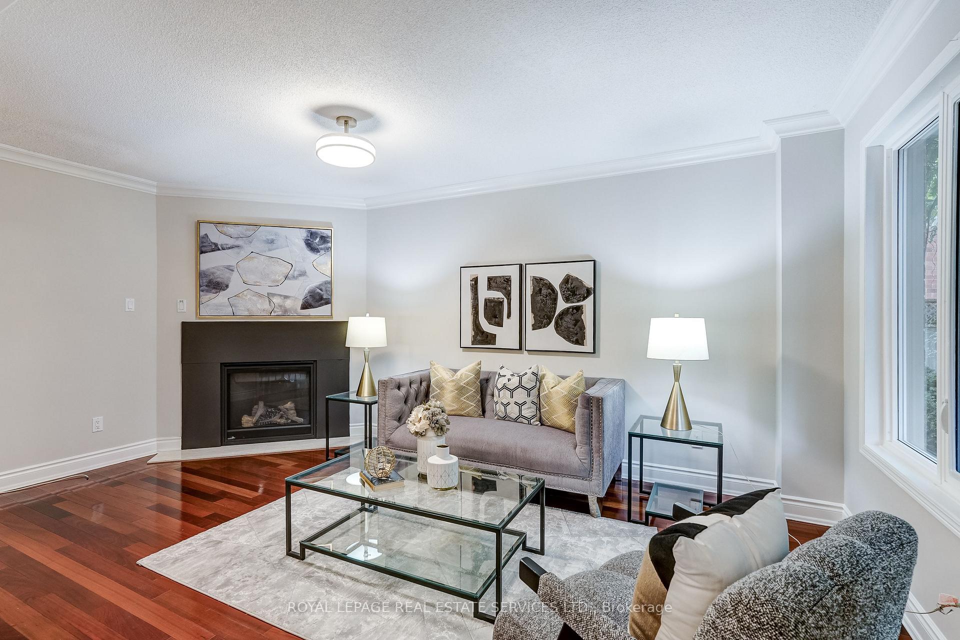 Photo 16 of 3119 Dover Crescent, Mississauga, Erin Mills — HOMEH