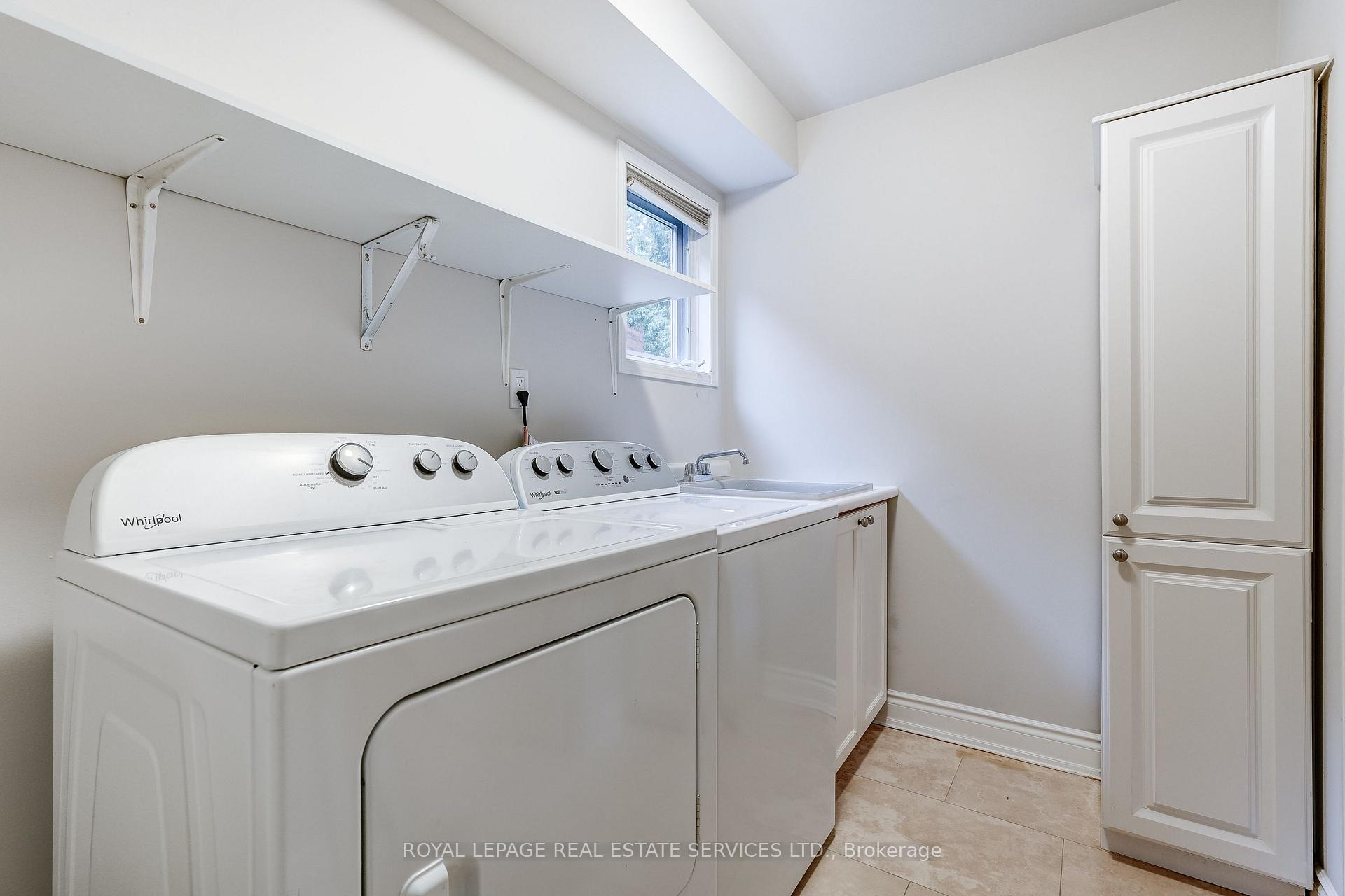 Photo 18 of 3119 Dover Crescent, Mississauga, Erin Mills — HOMEH
