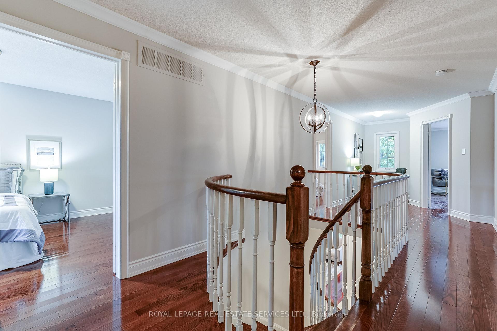 Photo 20 of 3119 Dover Crescent, Mississauga, Erin Mills — HOMEH