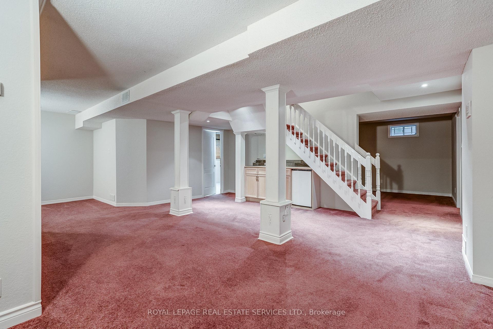 Photo 39 of 3119 Dover Crescent, Mississauga, Erin Mills — HOMEH