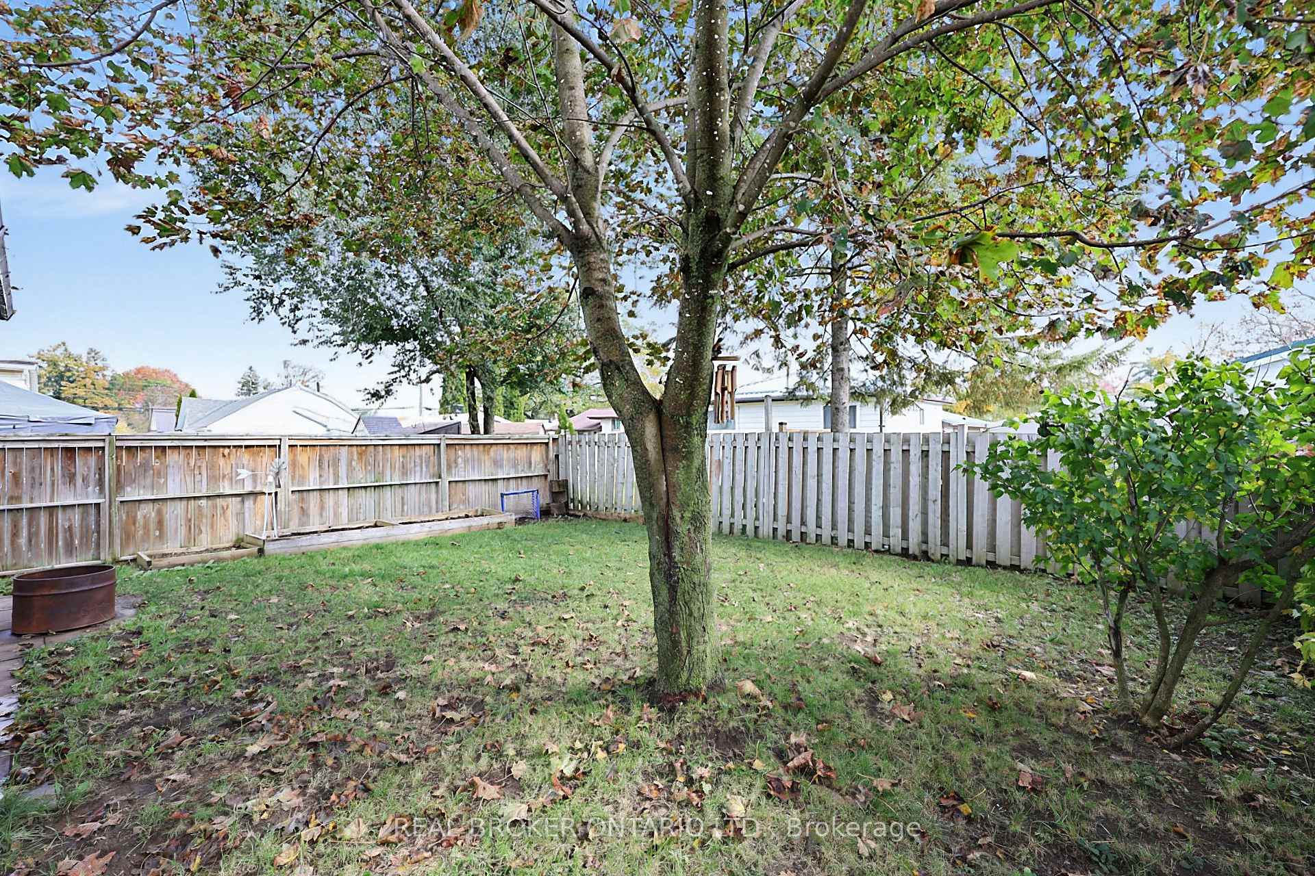 Photo 17 of 295 Crawford Street, Orillia — HOMEH