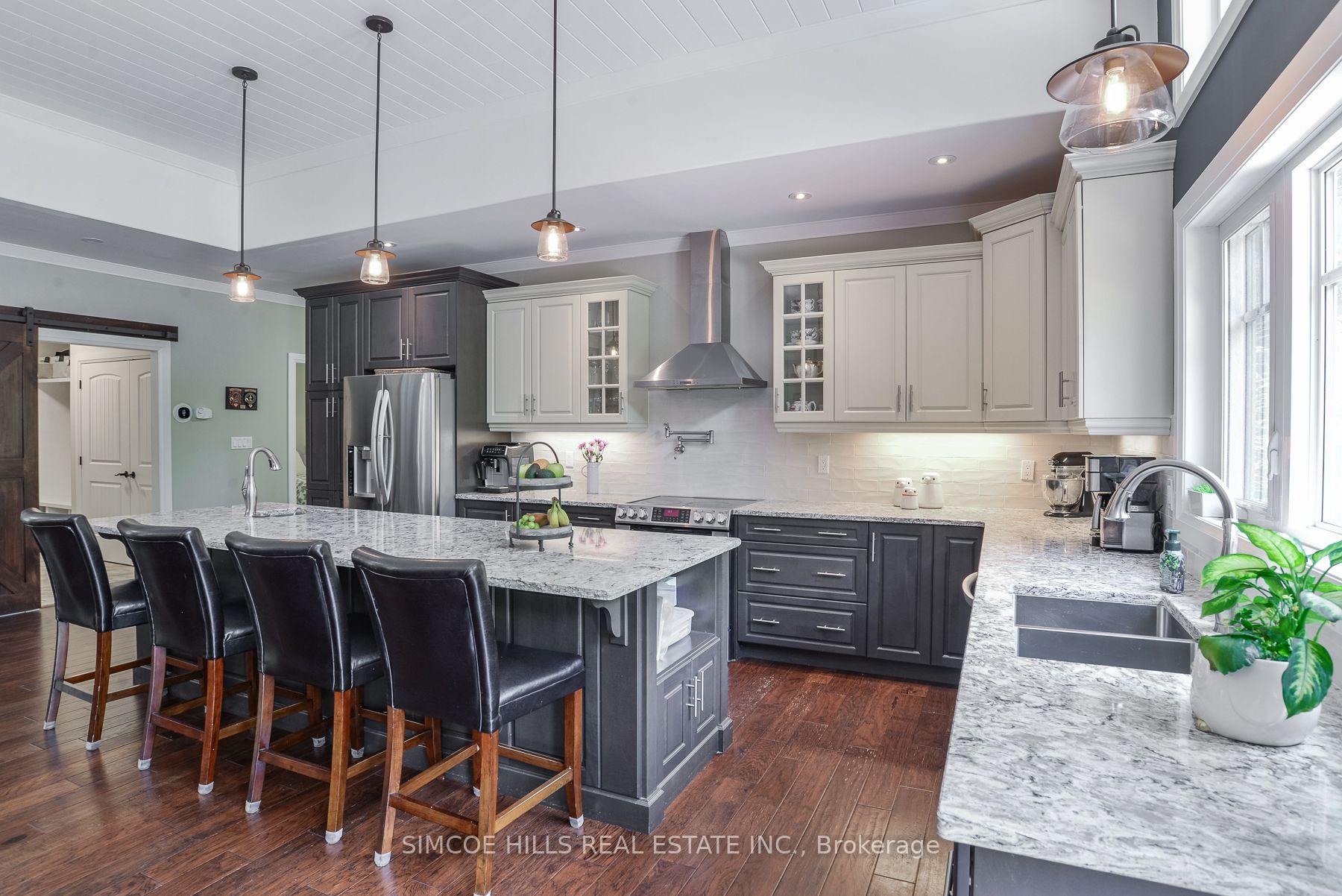 Photo 11 of 1013 Sutherland Way, Gravenhurst, Morrison — HOMEH