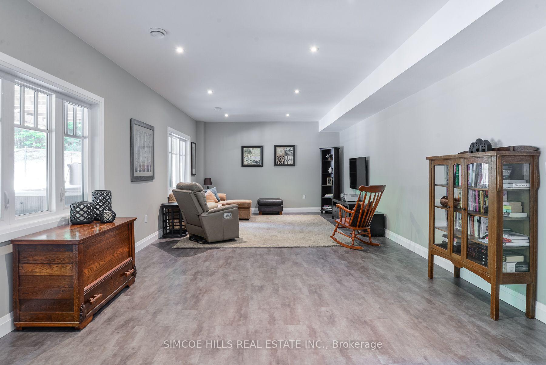 Photo 21 of 1013 Sutherland Way, Gravenhurst, Morrison — HOMEH
