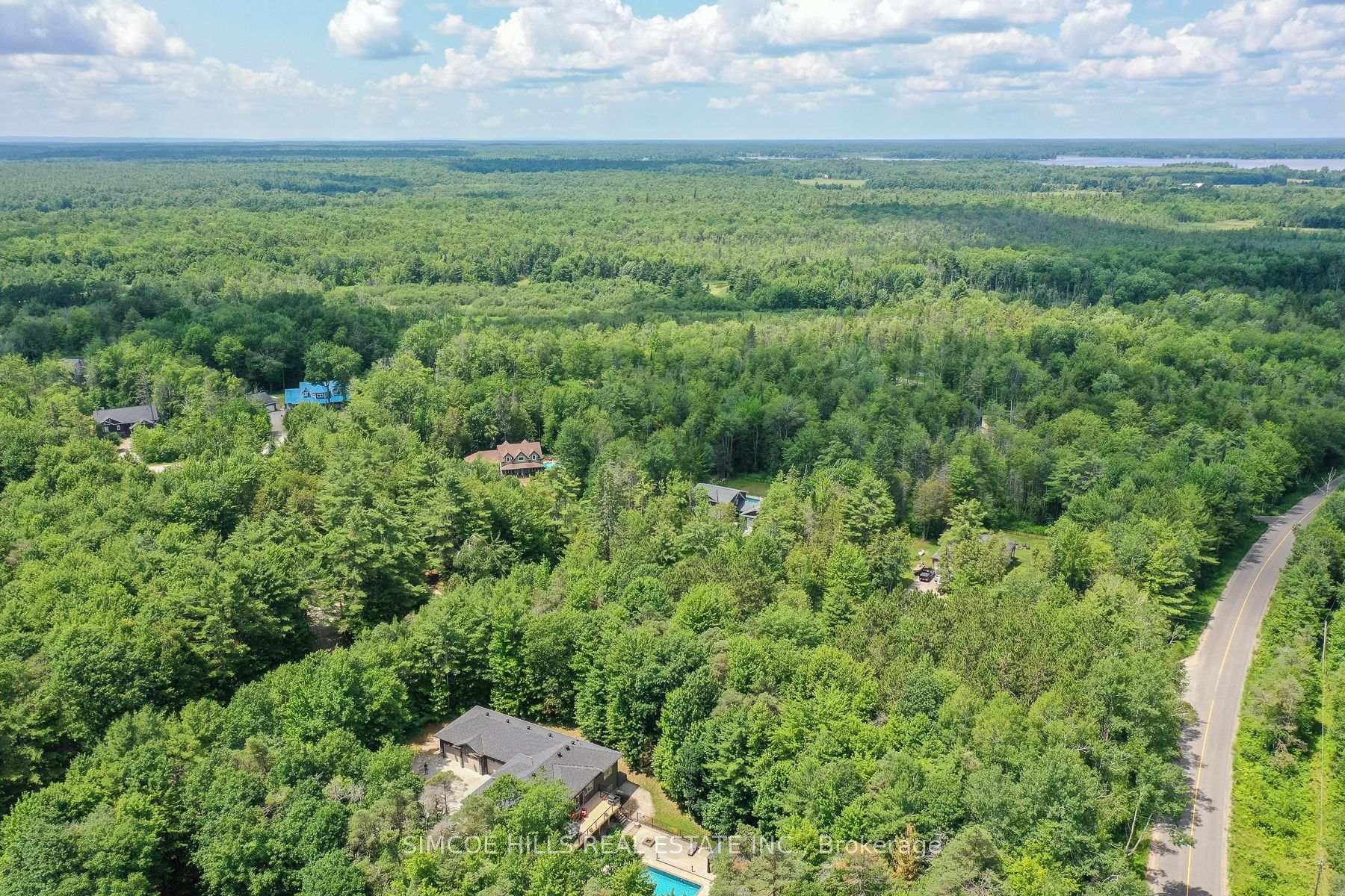 Photo 32 of 1013 Sutherland Way, Gravenhurst, Morrison — HOMEH