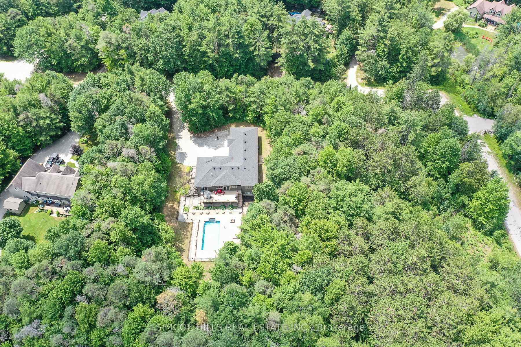 Photo 33 of 1013 Sutherland Way, Gravenhurst, Morrison — HOMEH