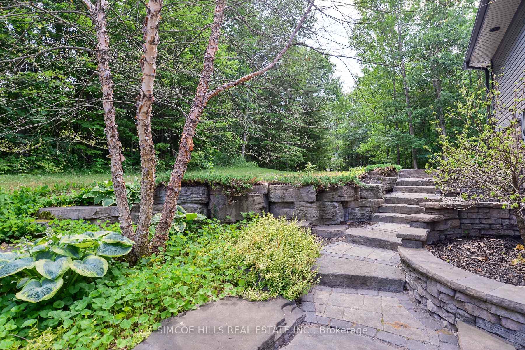 Photo 37 of 1013 Sutherland Way, Gravenhurst, Morrison — HOMEH