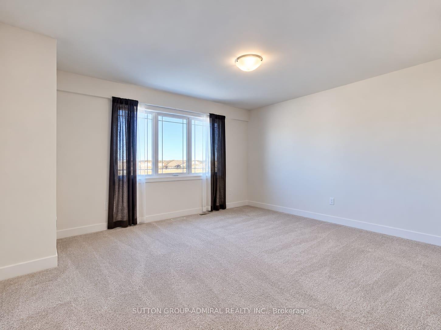 Photo 6 of 115 Frank's Way, Barrie, Allandale — HOMEH