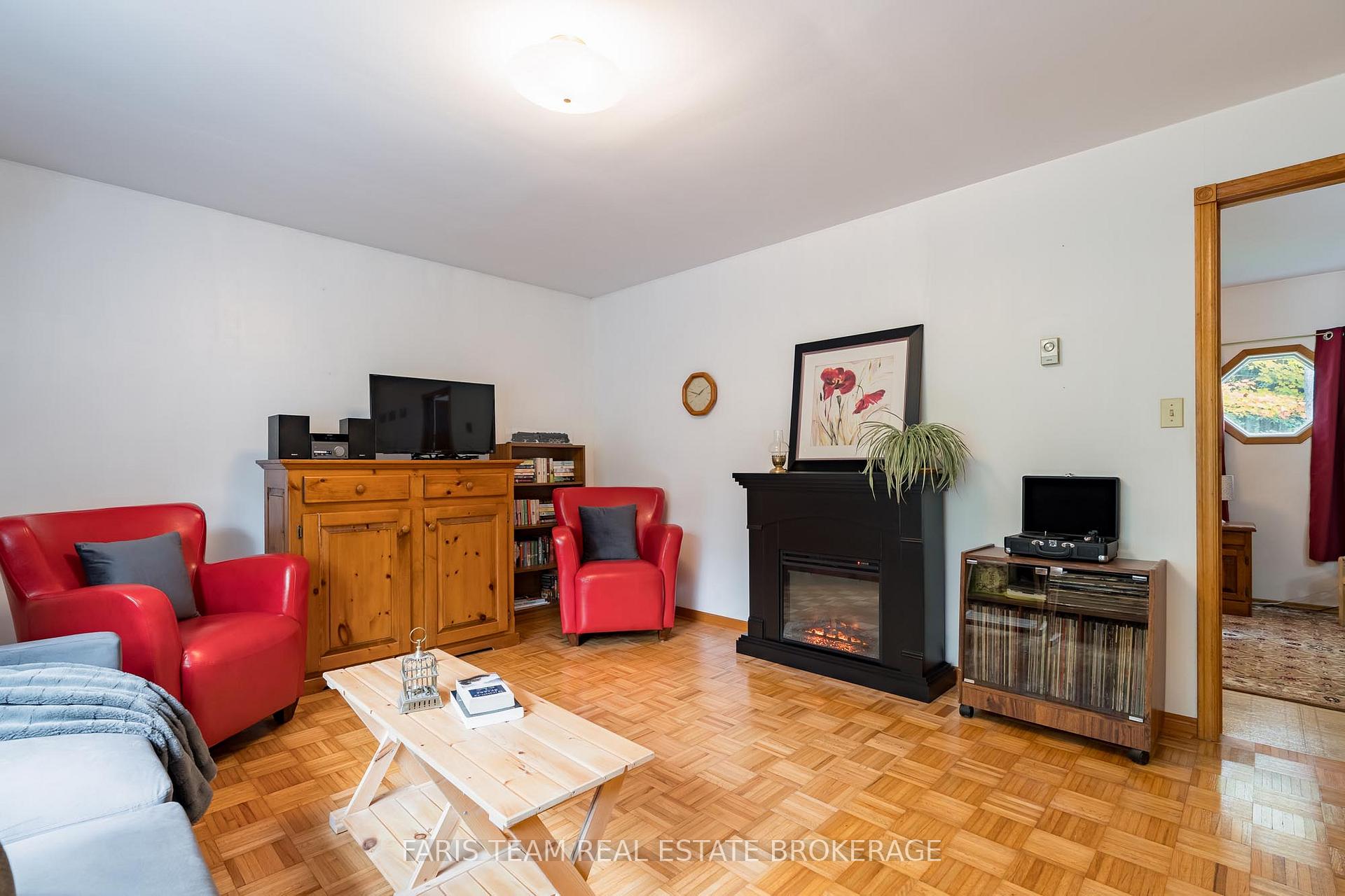 Photo 10 of 14 Chez Nous Avenue, Tiny, Rural Tiny — HOMEH