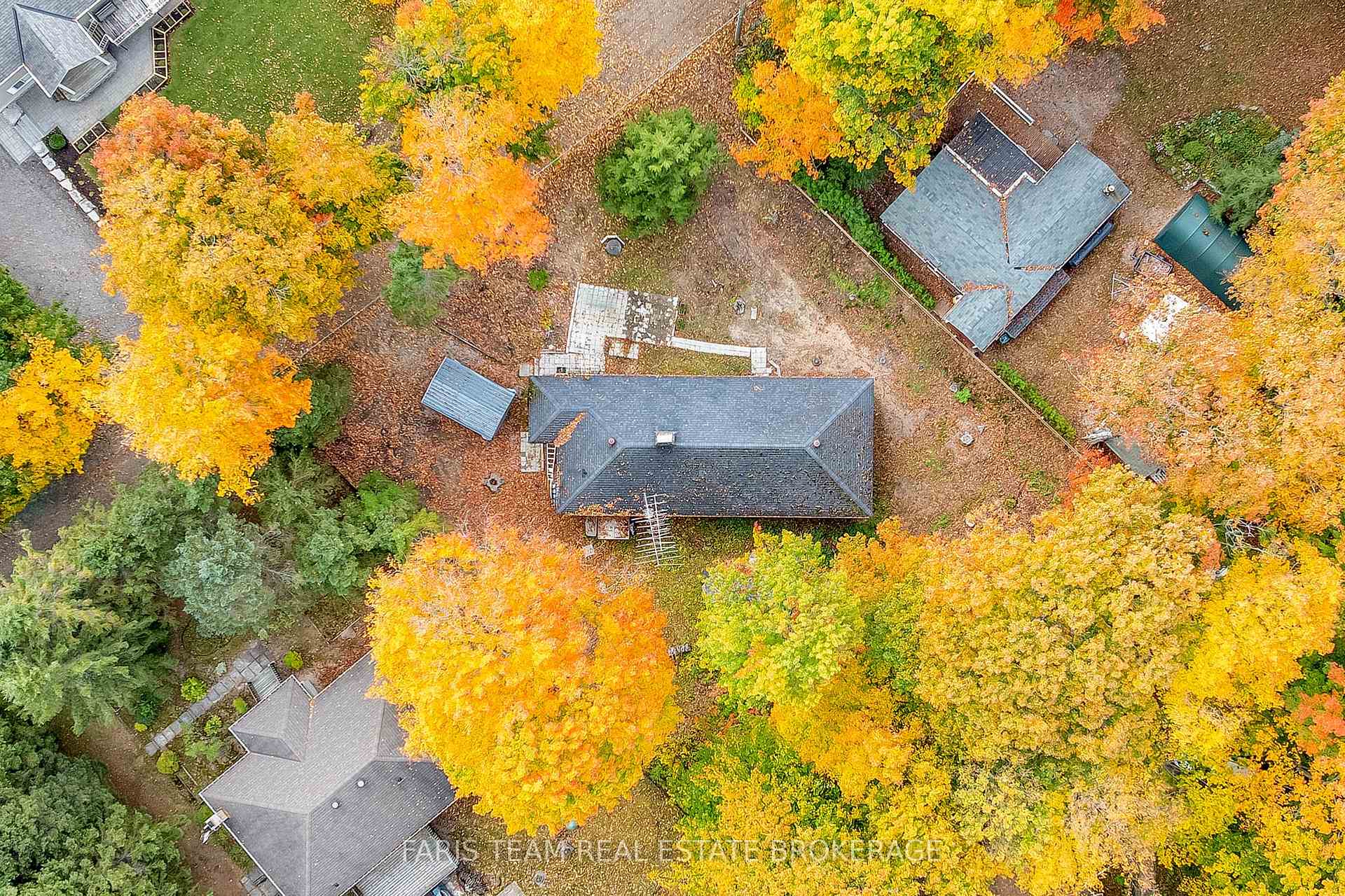 Photo 24 of 14 Chez Nous Avenue, Tiny, Rural Tiny — HOMEH