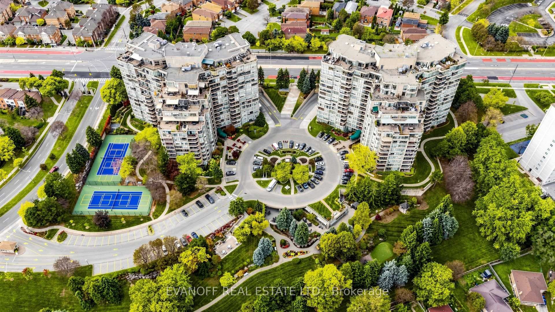 Photo of Unit 1406, 20 Guildwood Parkway