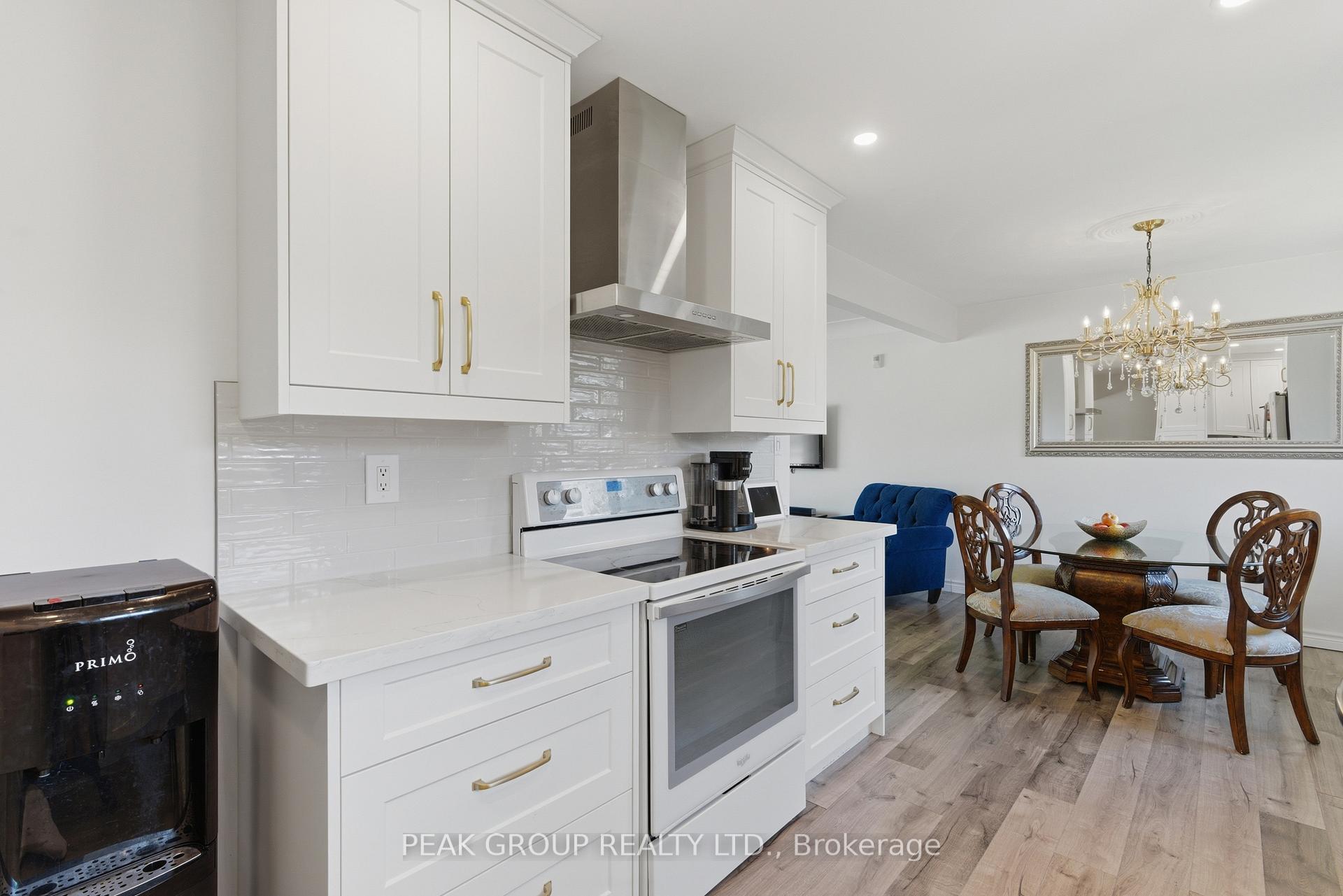 Photo 9 of 6408 Gore Street, Niagara Falls, Stamford — HOMEH