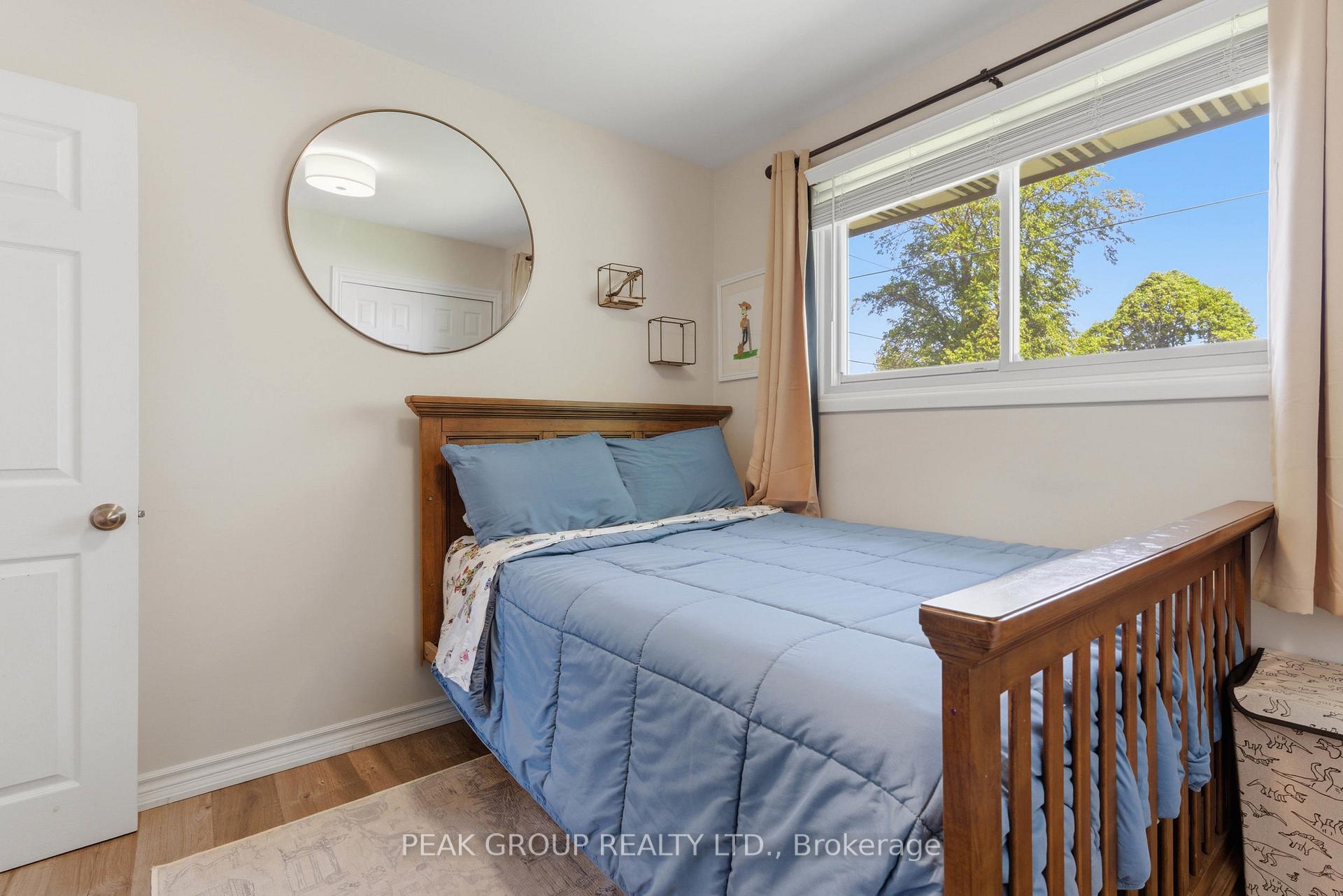 Photo 16 of 6408 Gore Street, Niagara Falls, Stamford — HOMEH